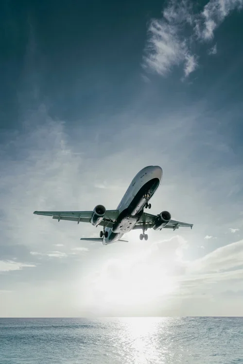 Why Professional Flight Booking Makes Travel Easier