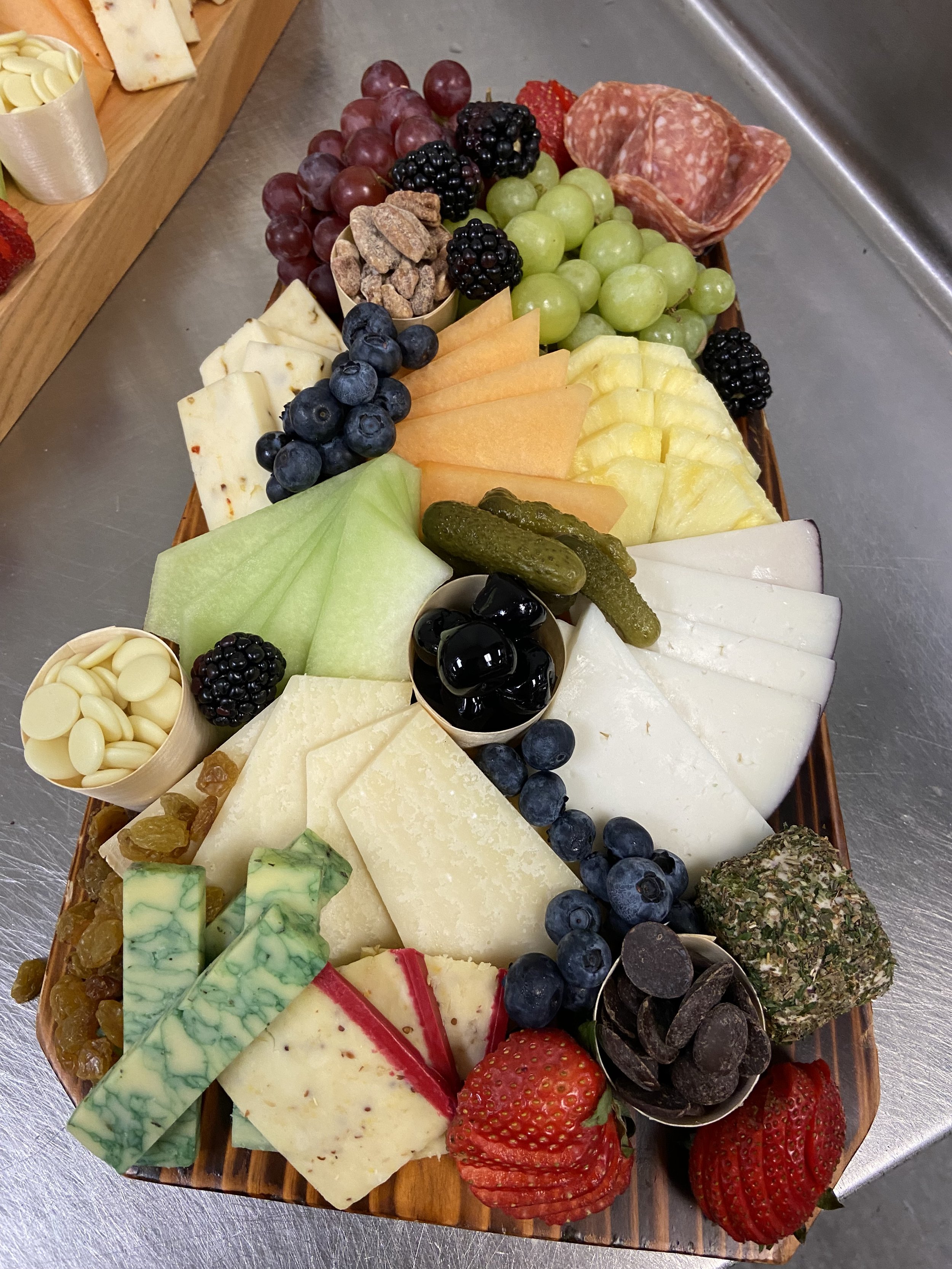 Large Charcuterie Board Feeds 16-20
