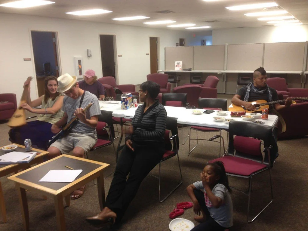 Veterans learn about music and songwriting.