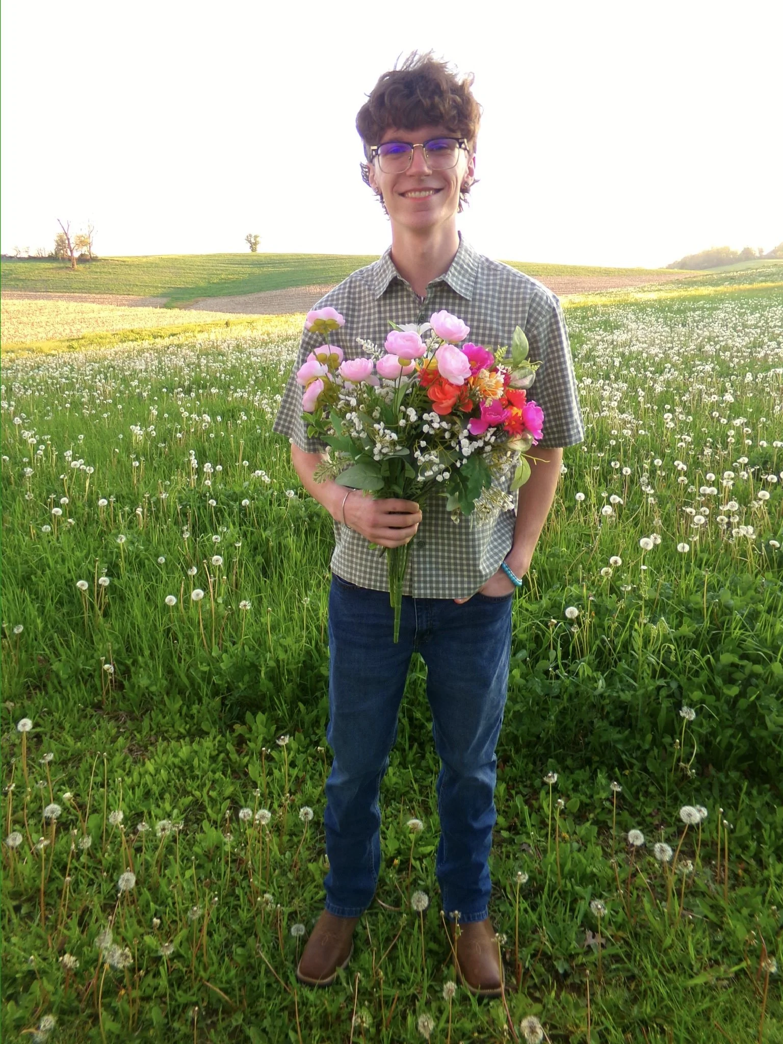 Sean Brown - Flowers and Field, Boots and Jeans - Photo Capture 