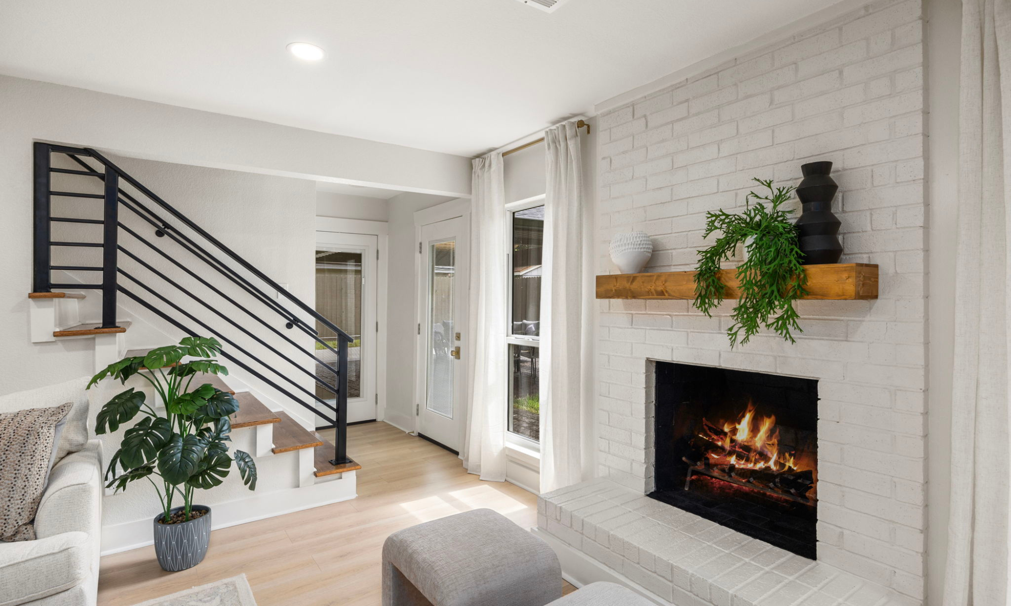 houston-residential-real-estate-lgh-design-build.png