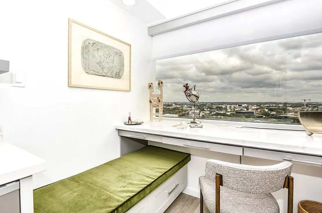03-office-nook-storage-bench.jpg