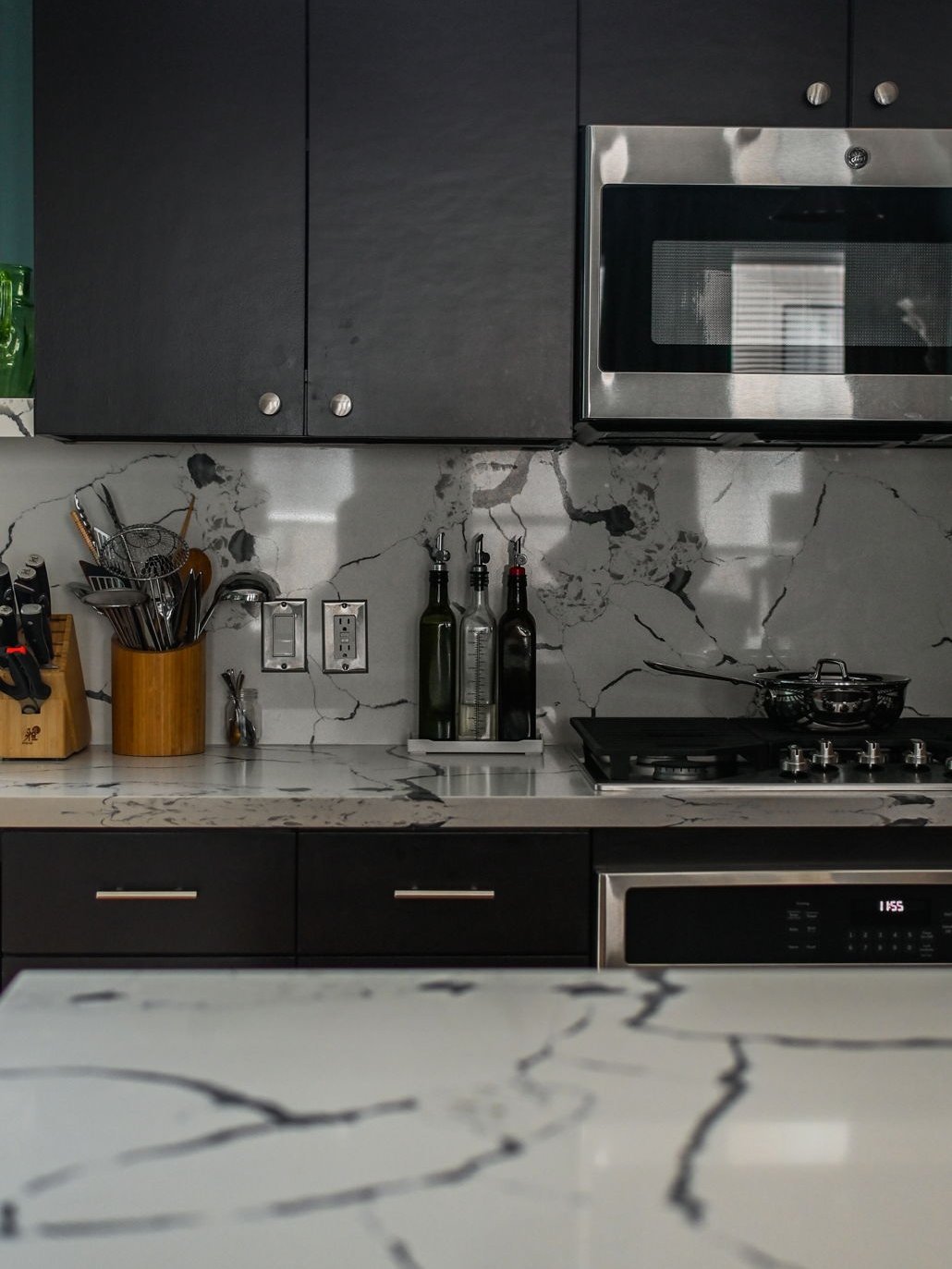 upload-21-kitchen-detail-3x4.jpg