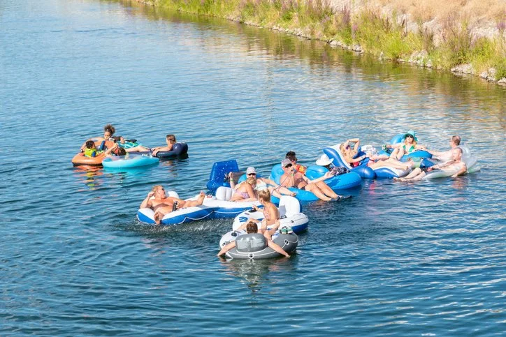 Adult Group Float