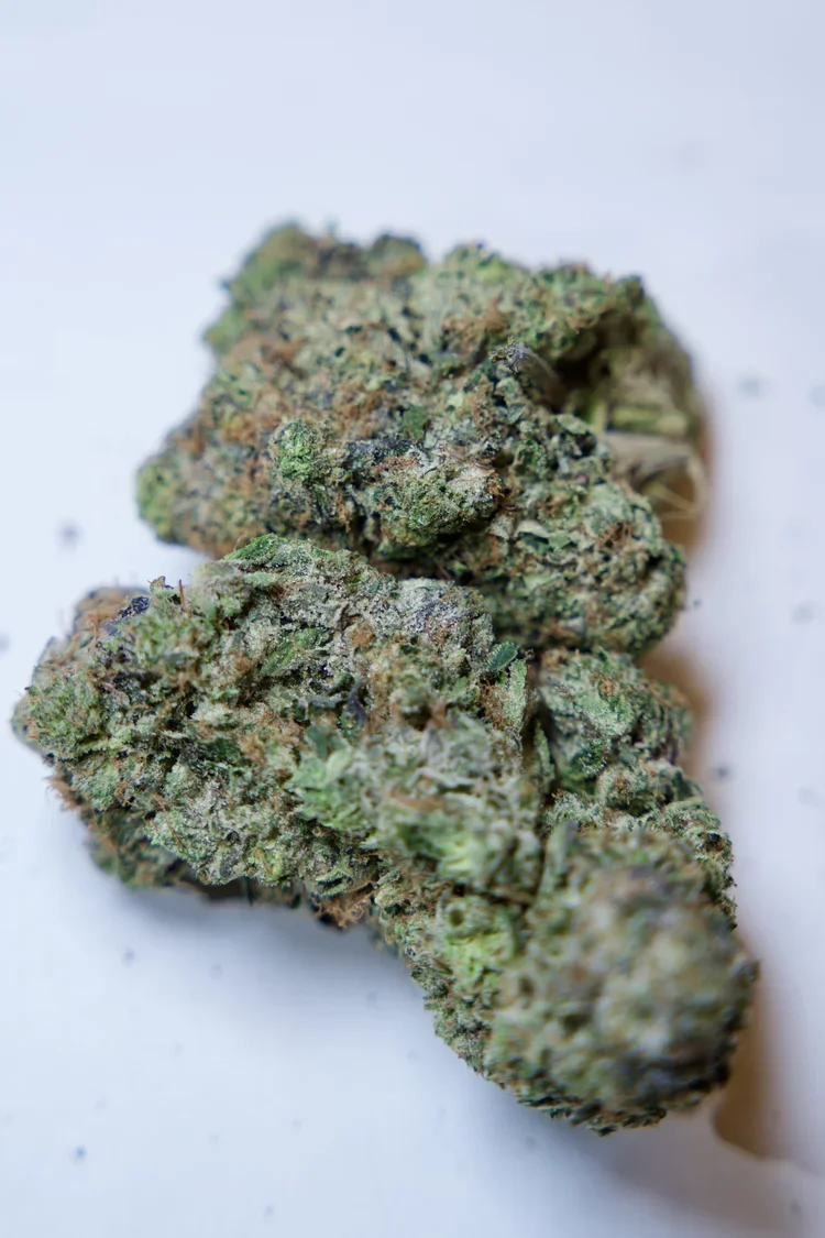 PINK GAS 14g-$50/ 1OZ $75
 Pink gas is an opulent pink kush variety layered with floral sweetness and bold diesel character, unfolding into a slow majestic tide of deep physical serenity.


