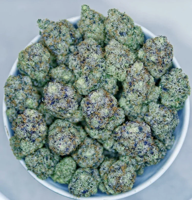 Super Boof 14g- $50, 1oz- $95
Super Boof is an expressive cultivar layered with sunlit citrus and subtle stone‑fruit richness, leaving the senses wrapped in a calm, floating composure. 