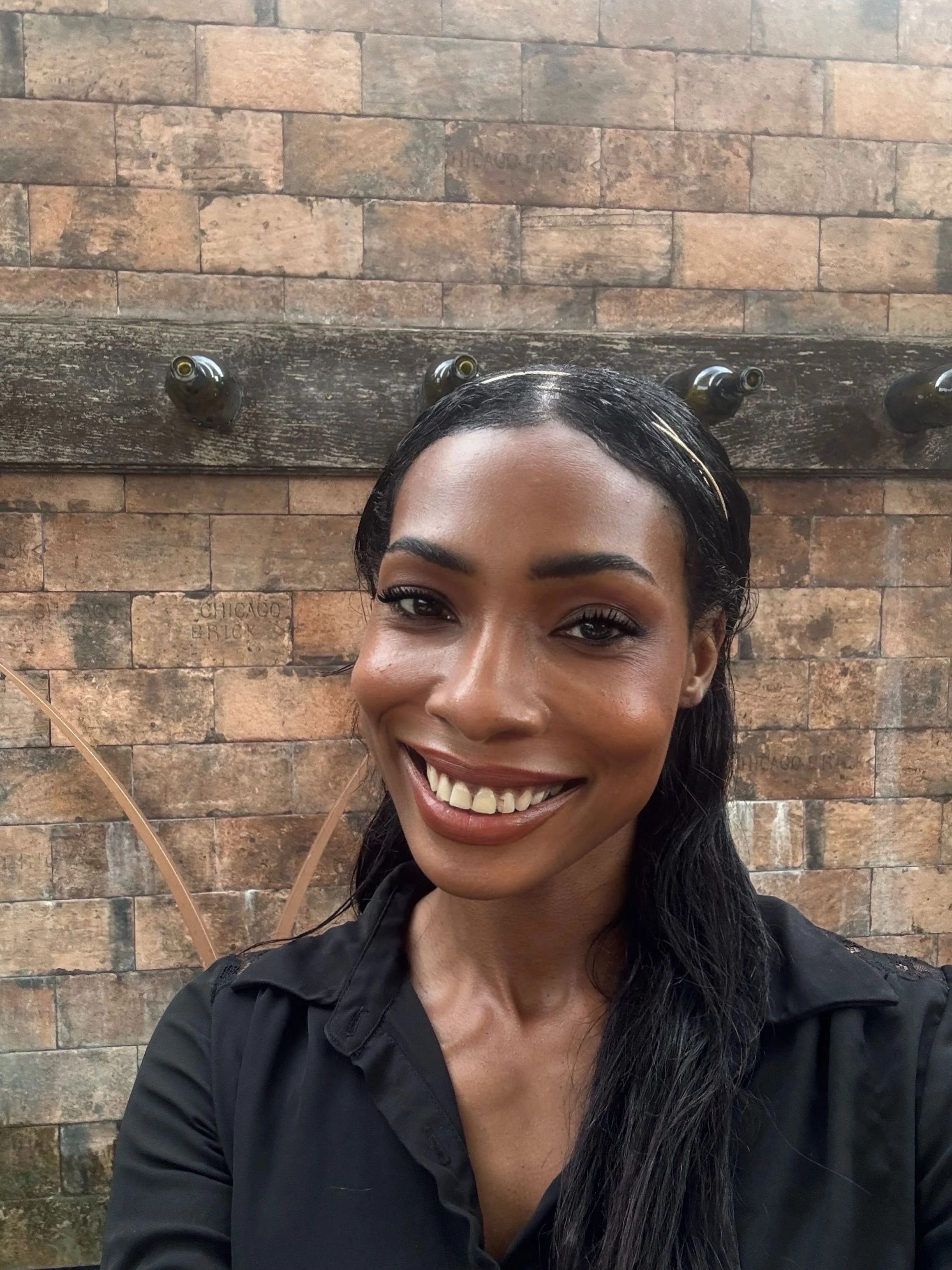 Kami Divine, all smiles 