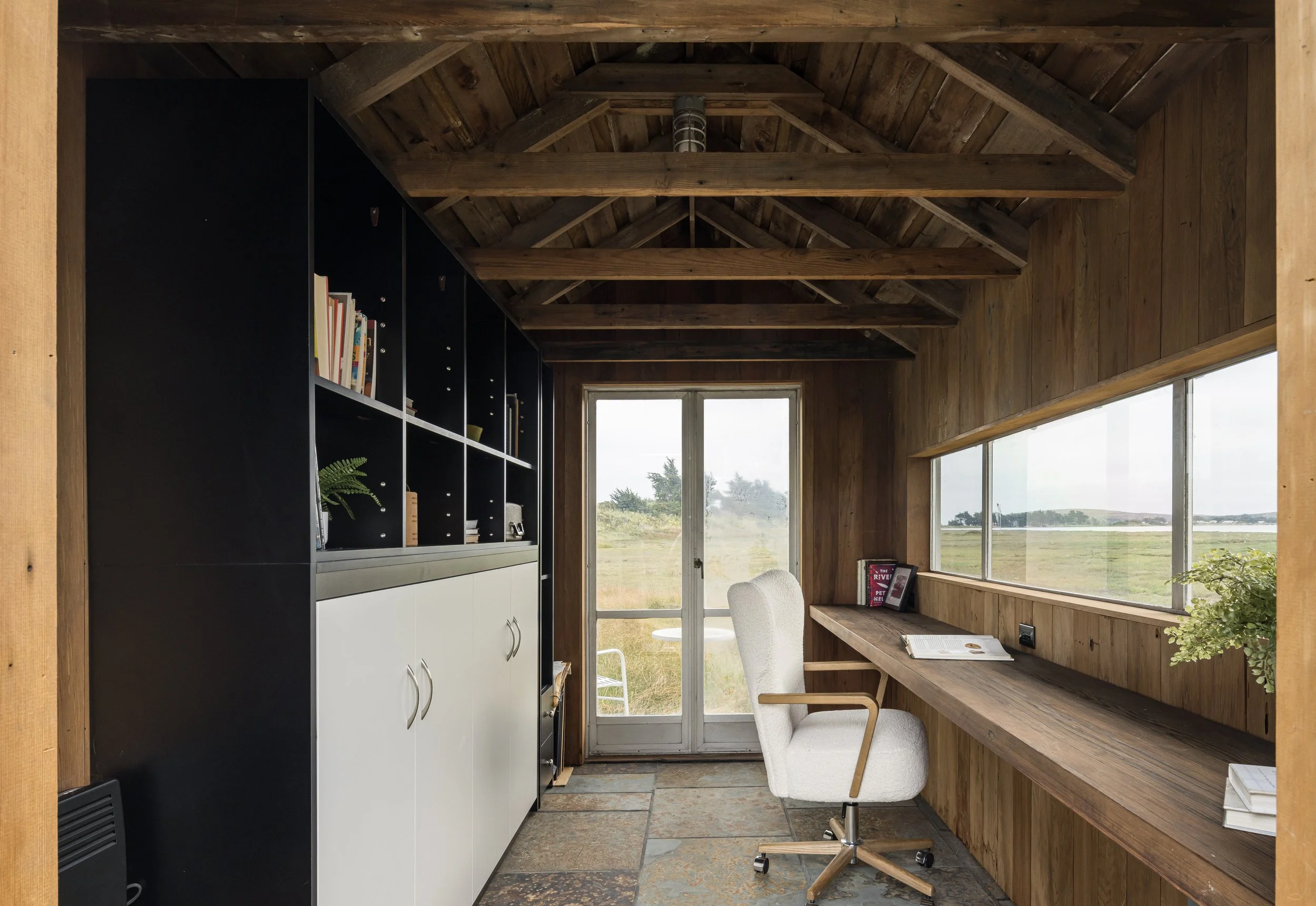 501, 509 Smith Brothers Rd HR-14.jpg