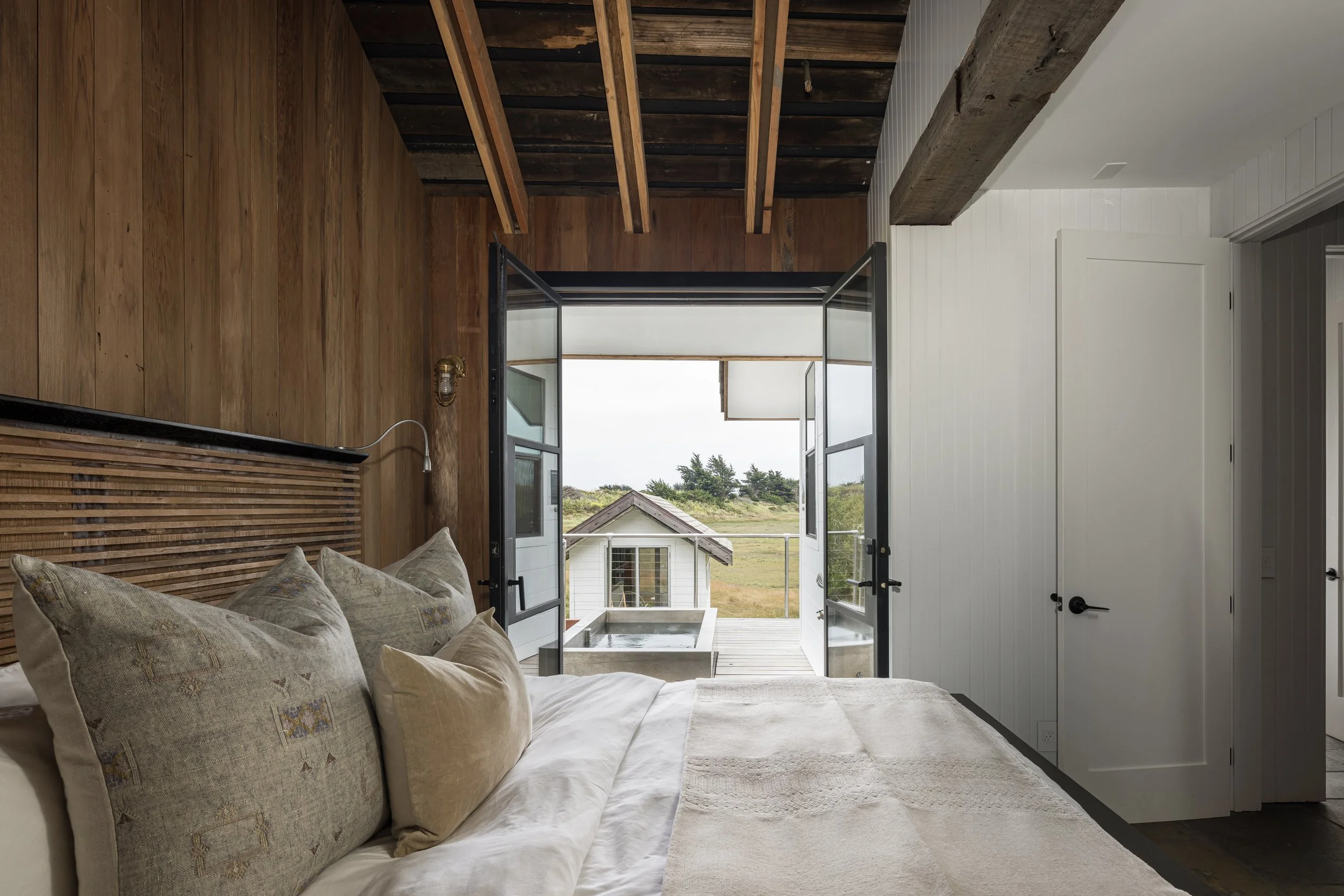 501, 509 Smith Brothers Rd HR-11.jpg