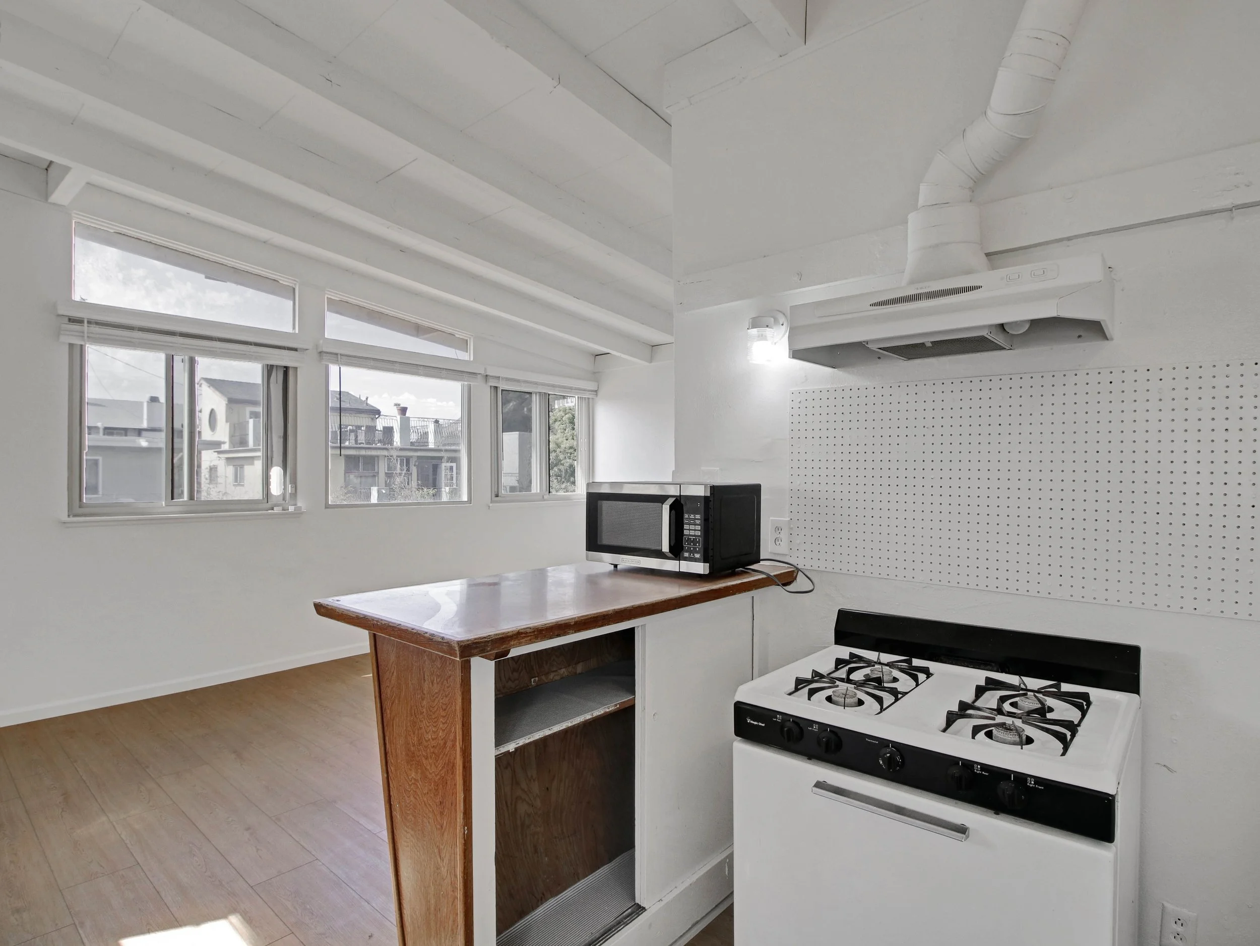 12-106 Sunridge Street-12.jpg