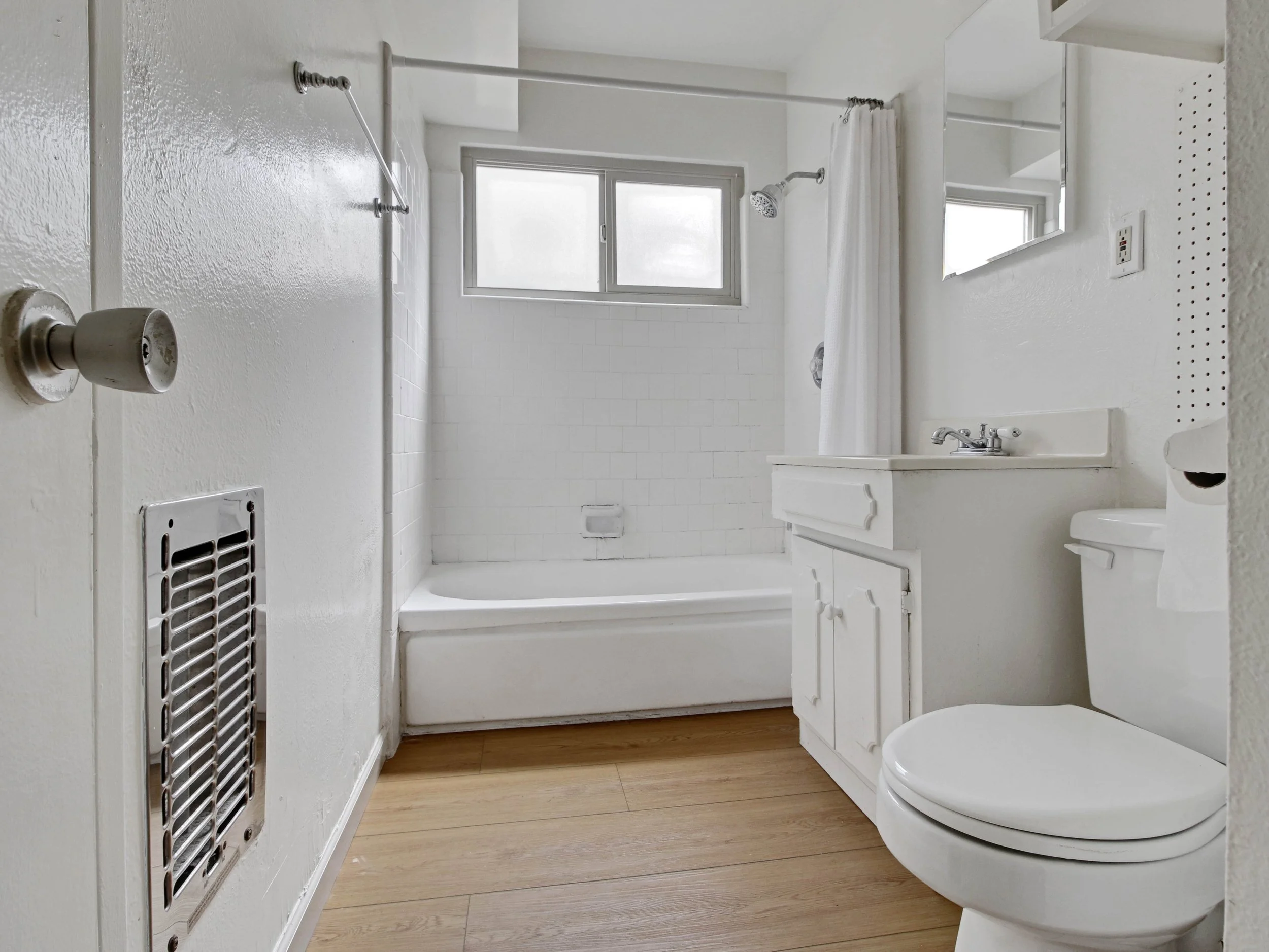 19-106 Sunridge Street-19.jpg
