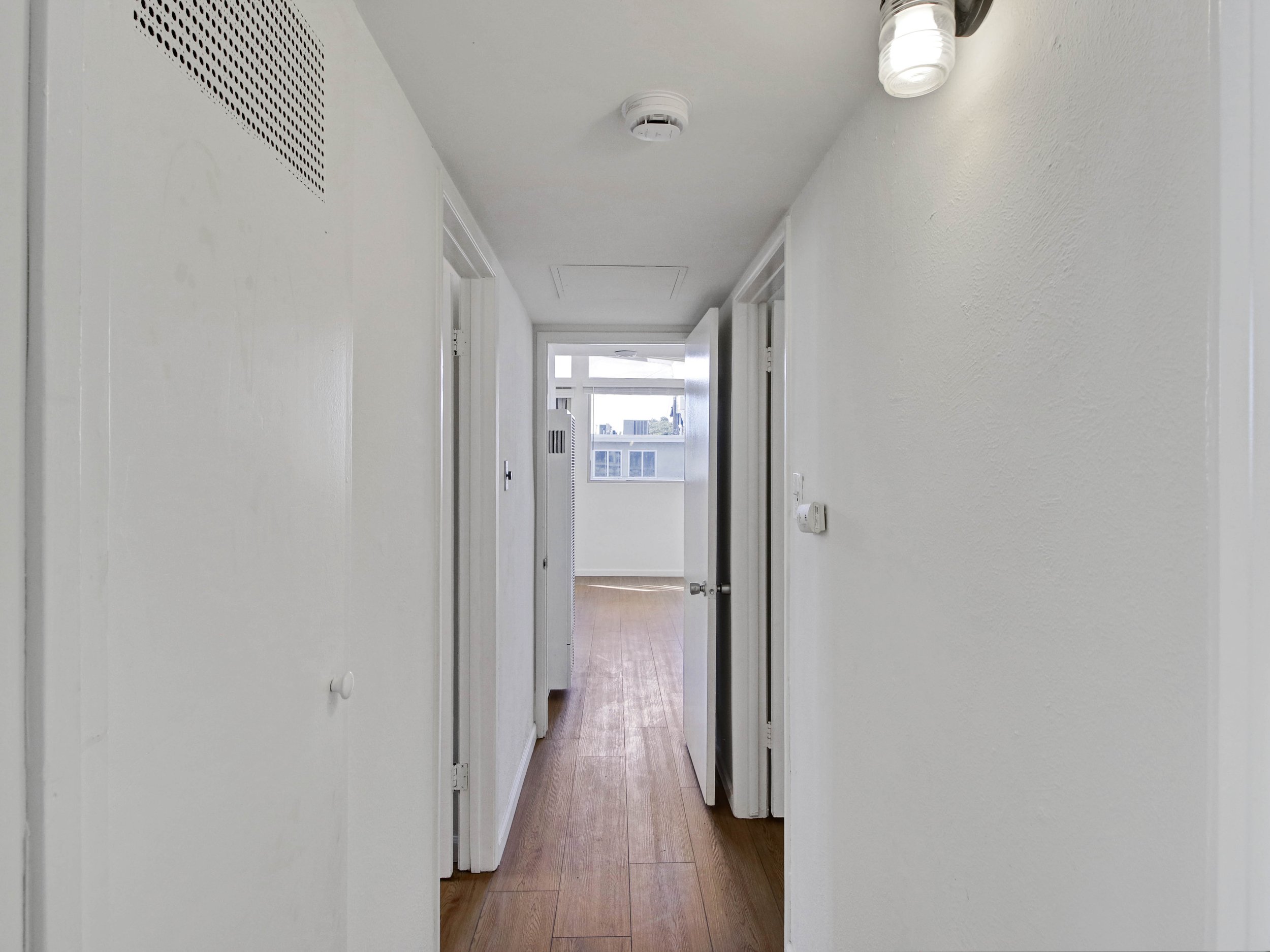 25-106 Sunridge Street-25.jpg
