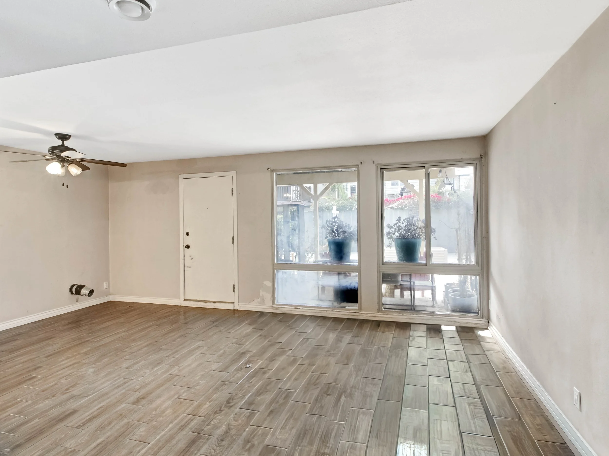 32-104 Sunridge Street-2.jpg