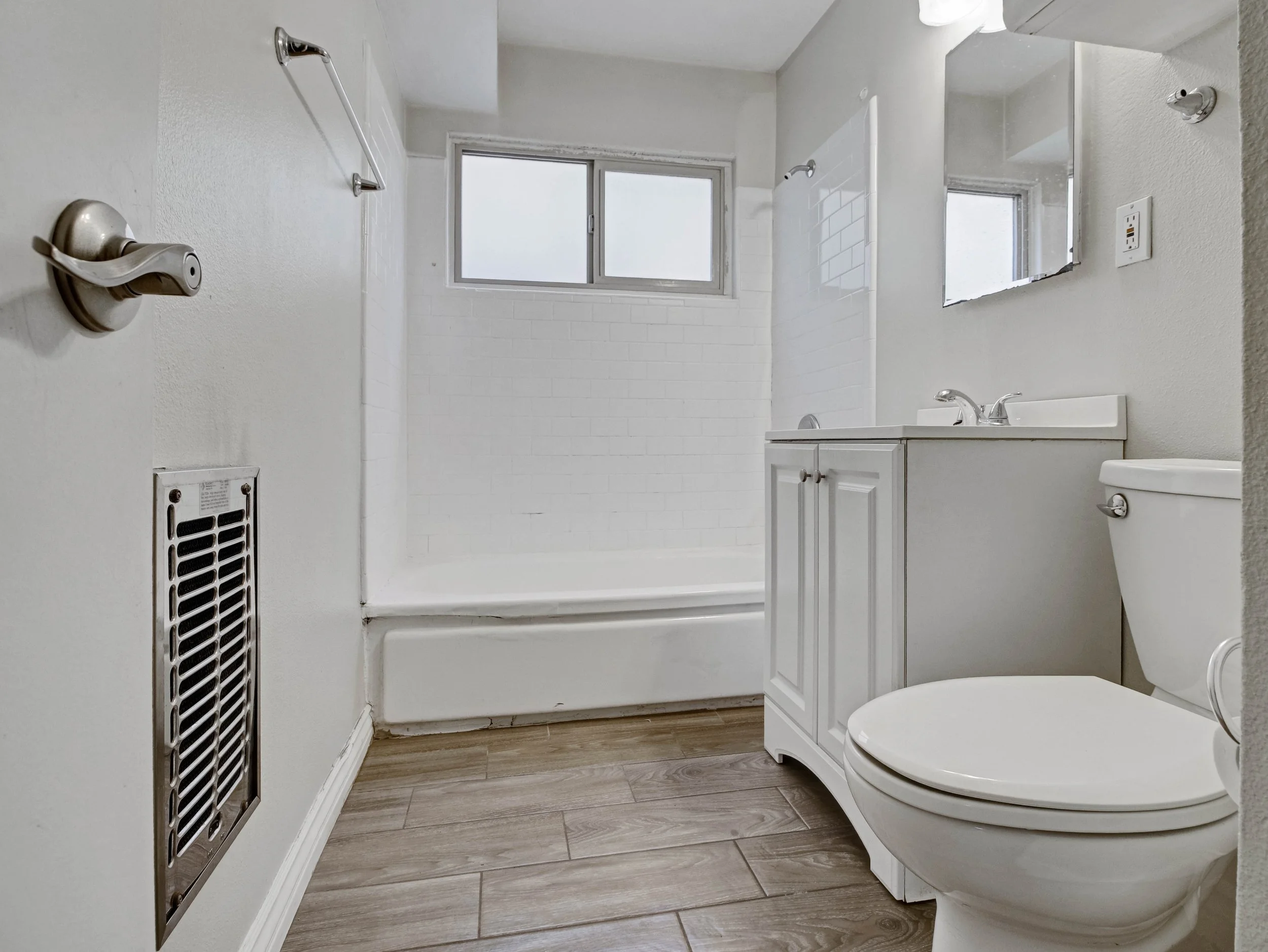 47-104 Sunridge Street-17.jpg