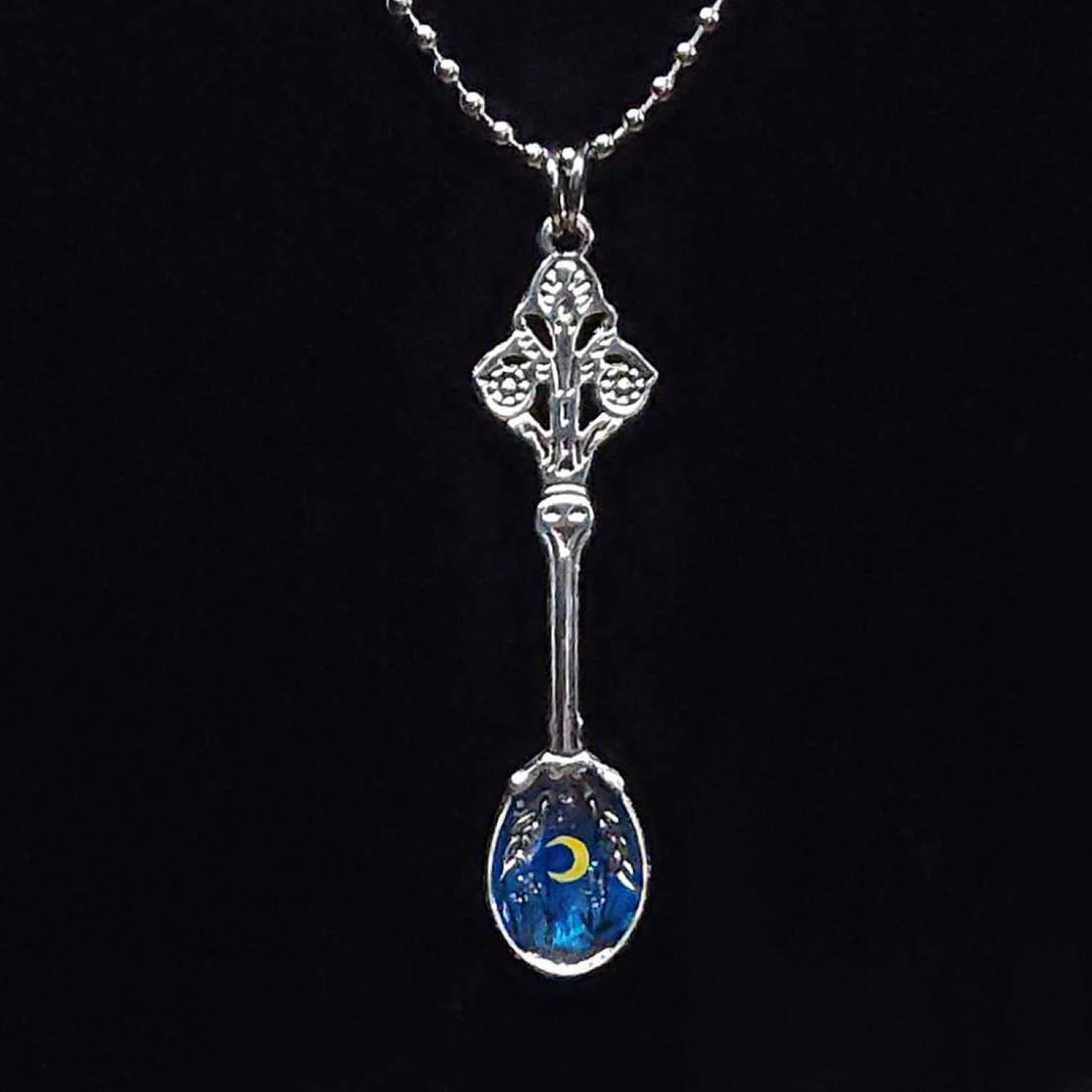 Moonlit Scape Pendant