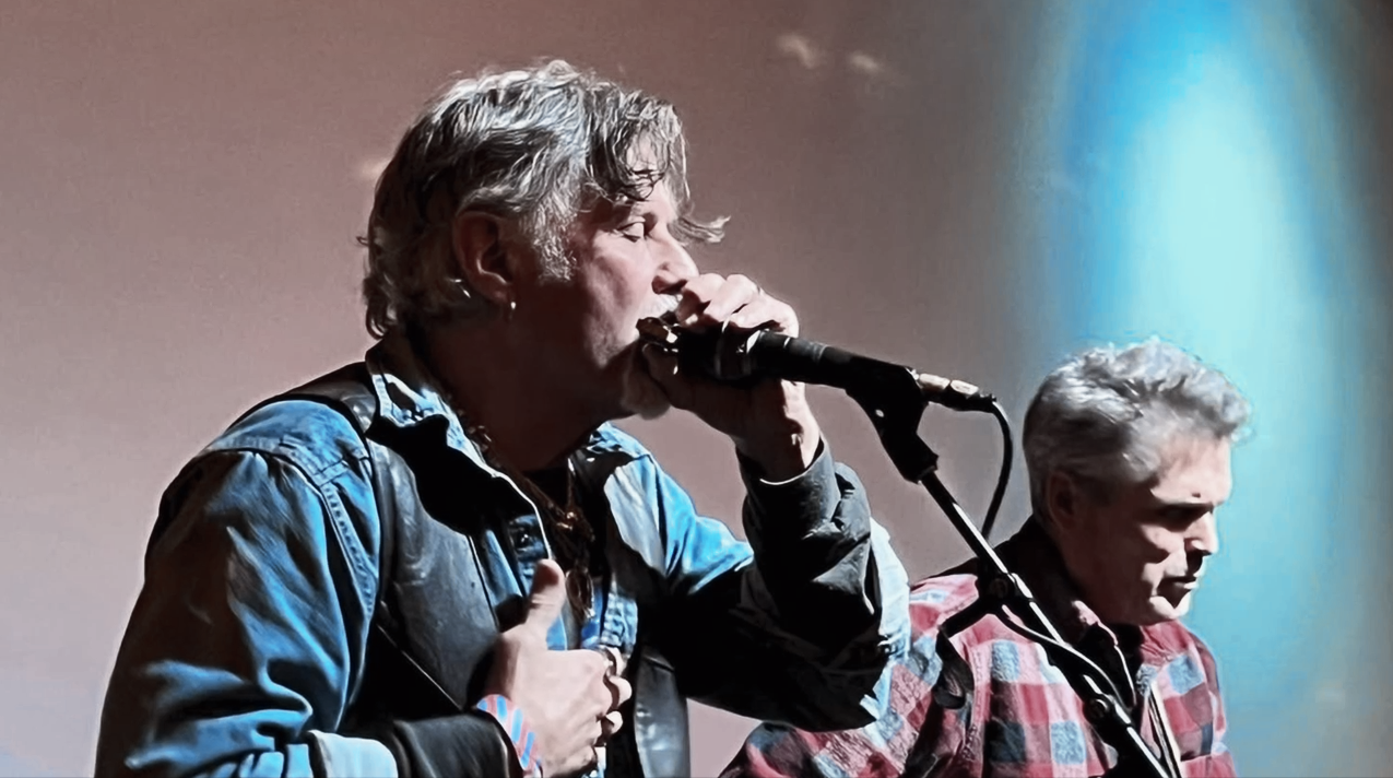 Tennessee Sheiks performing live.