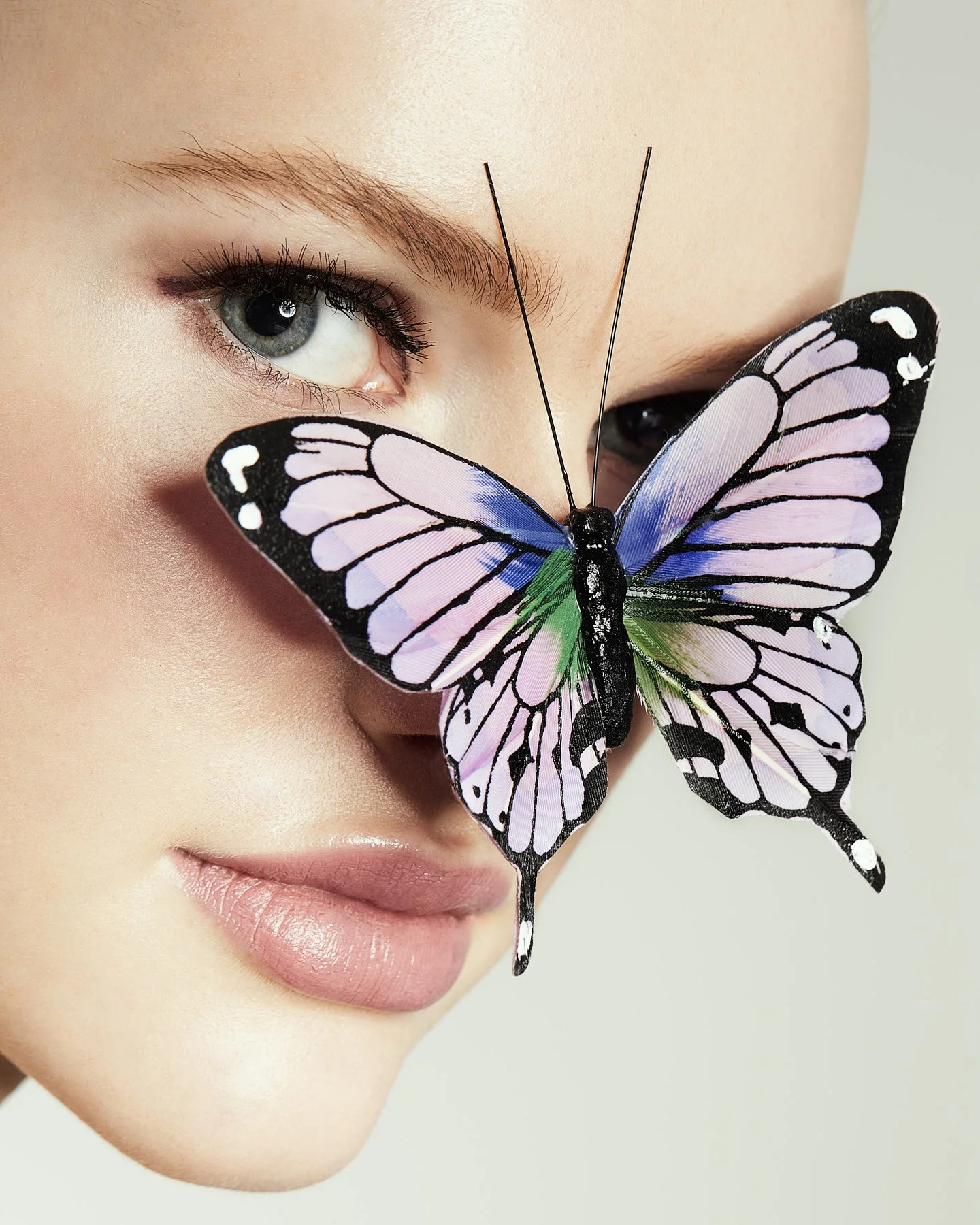 Butterfly Editorial_Nina_Stephany_05122112409.jpg
