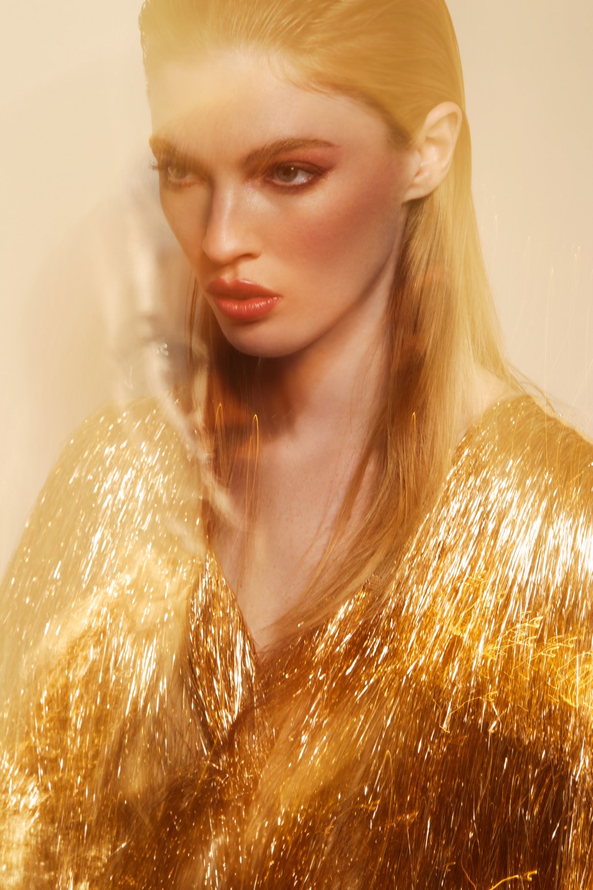 Holiday Beauty_Sarah_Oct'2415141.jpg