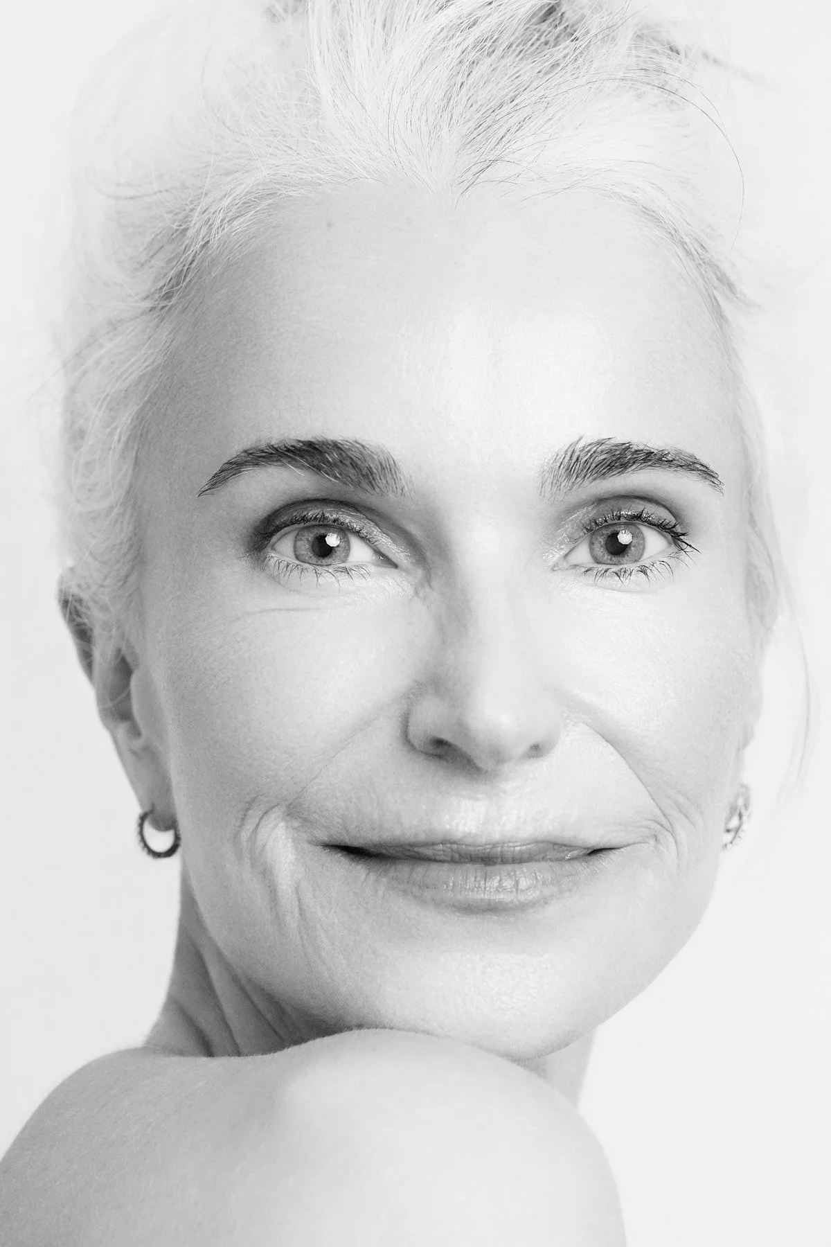 B&W Beauty_Anette_Oct'2506661.jpg