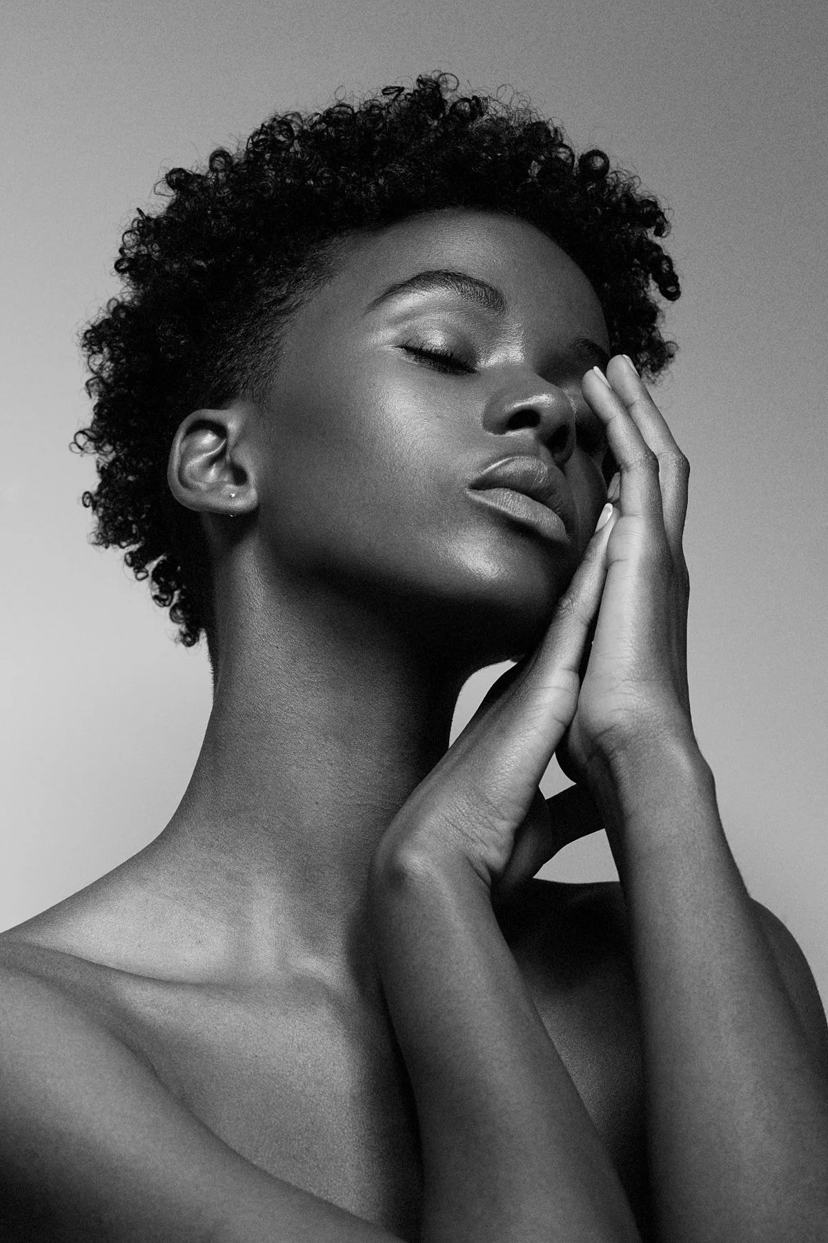 Butterfly Editorial_Nina_Stephany_05122111914BW (Large).jpg