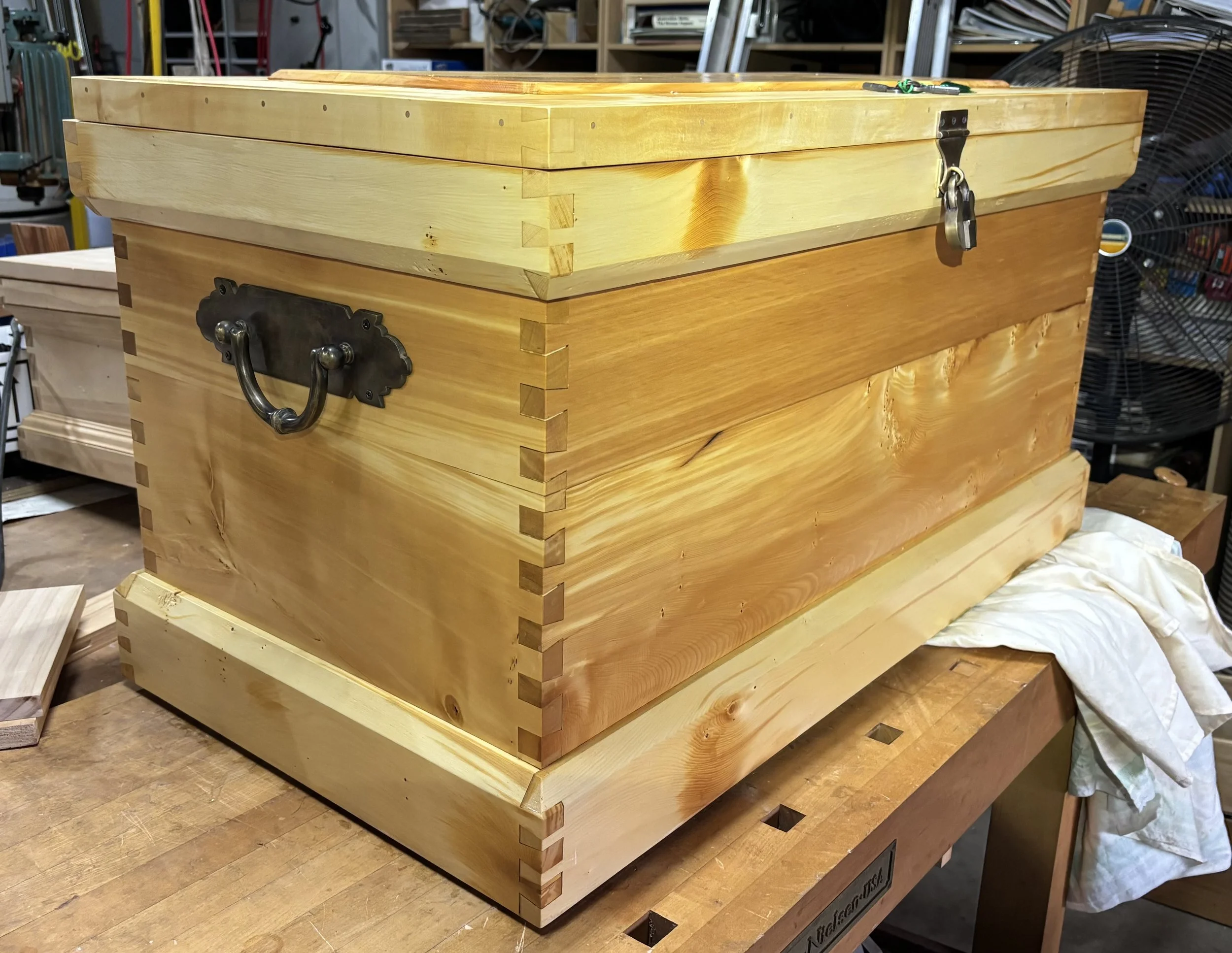 The Pip Blanket Box