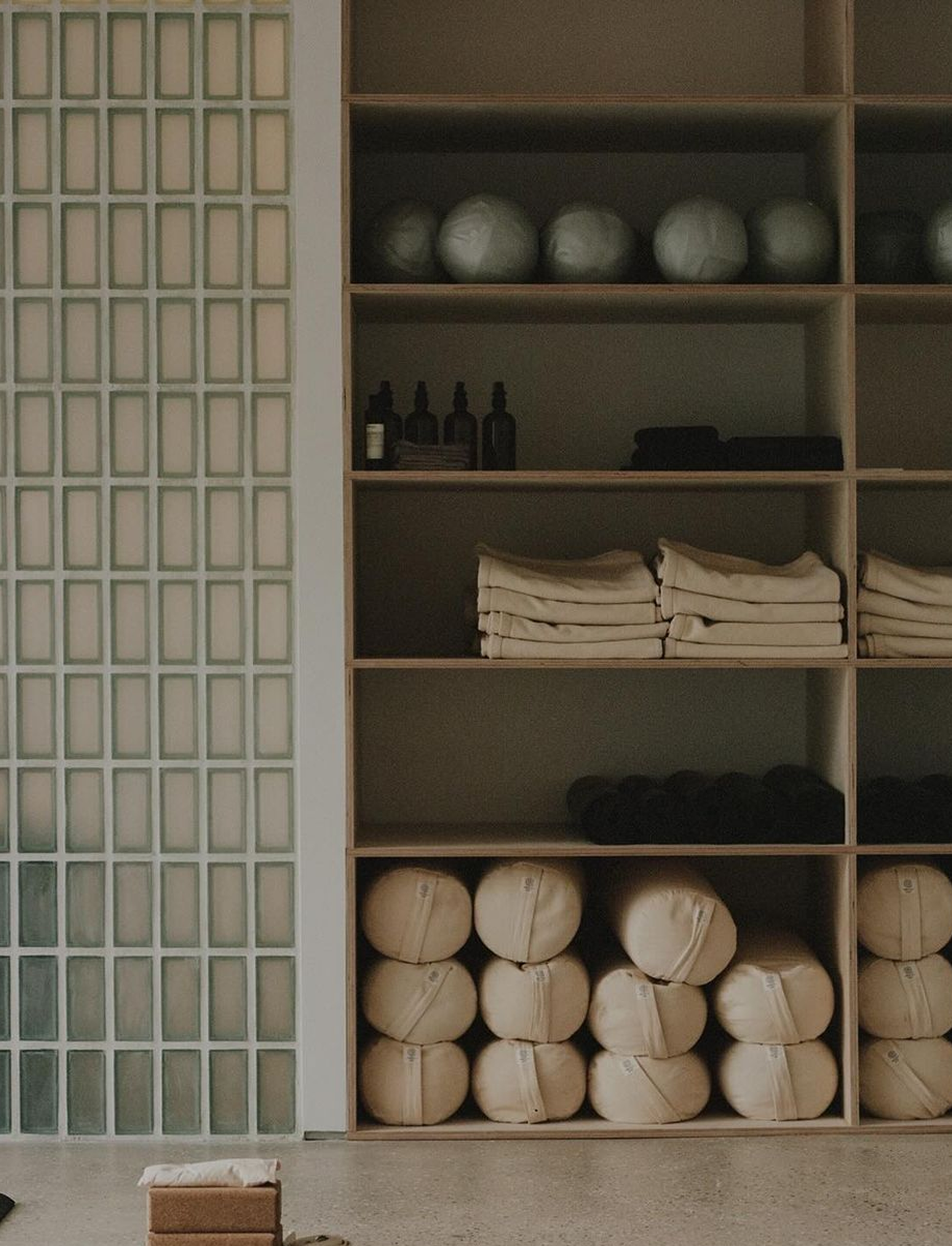 gallery-1.png