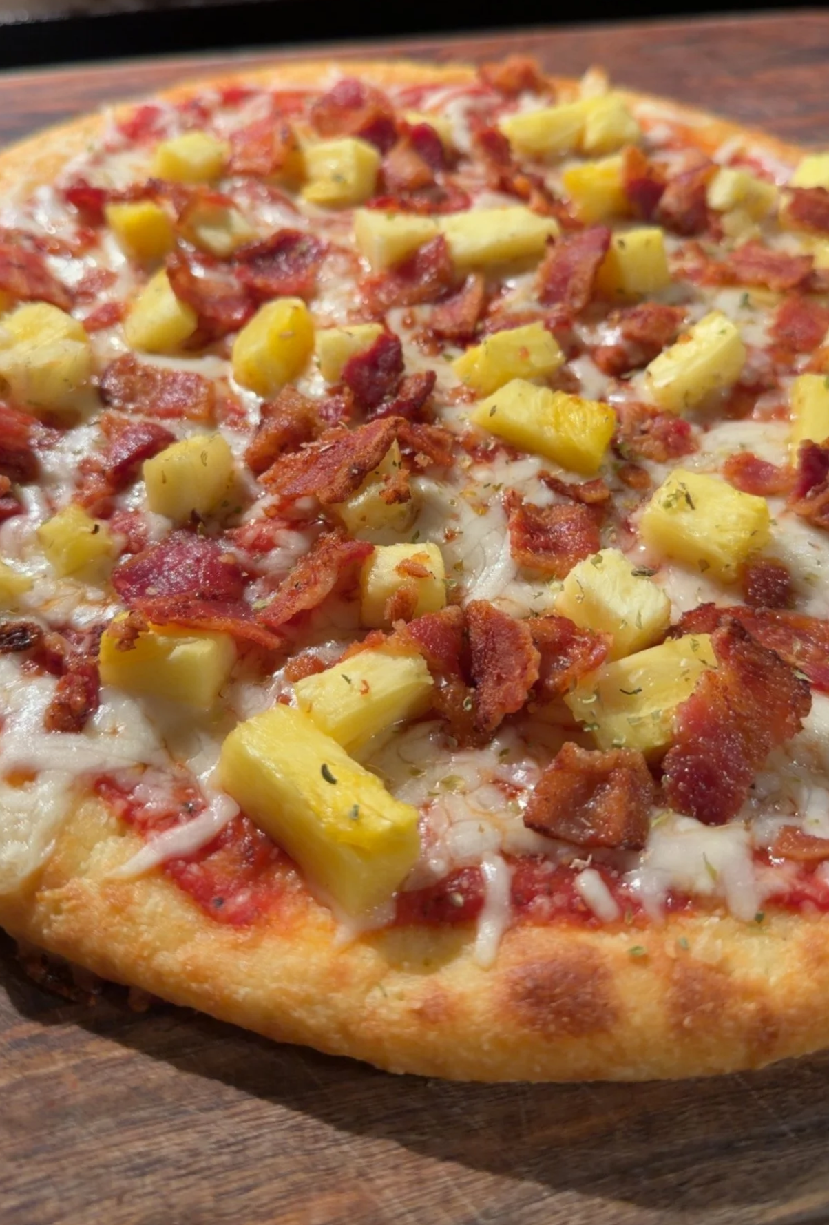 The Ultimate Bacon &amp; Pineapple Fathead Pizza 