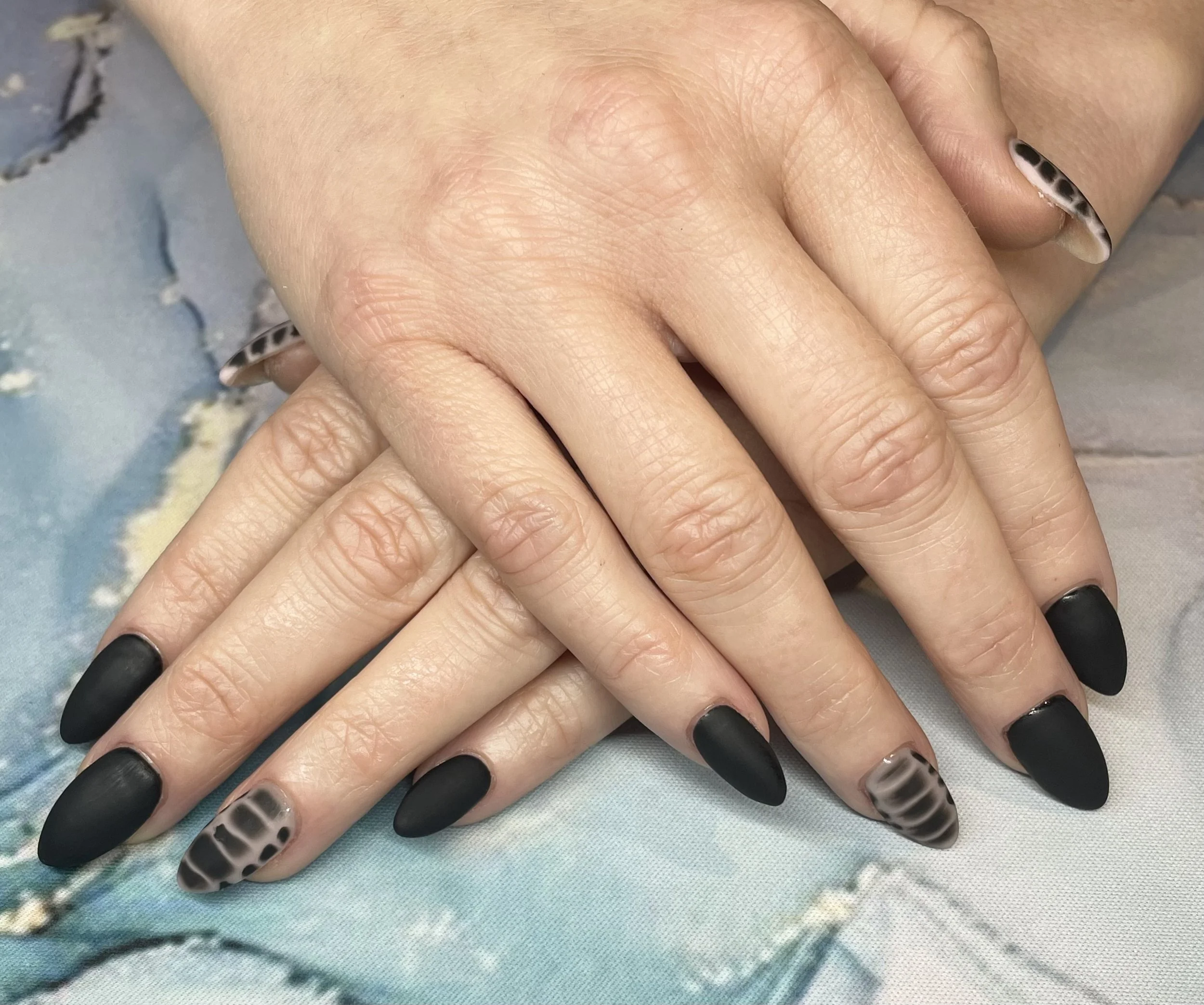 Matte Black Blooming Gel Effect over BIAB