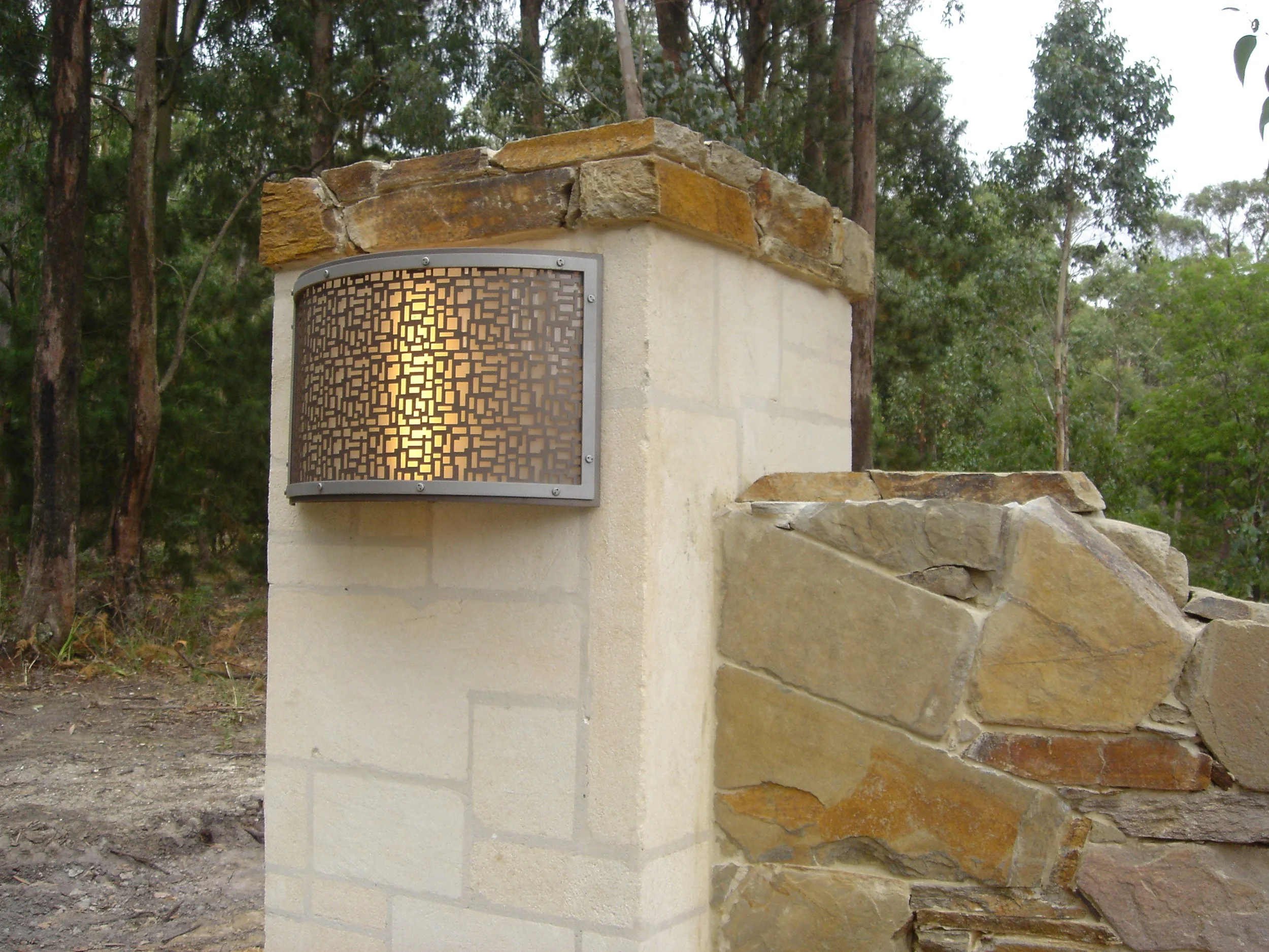 light sconce stainless heat treated wall column 00004 copy.JPG