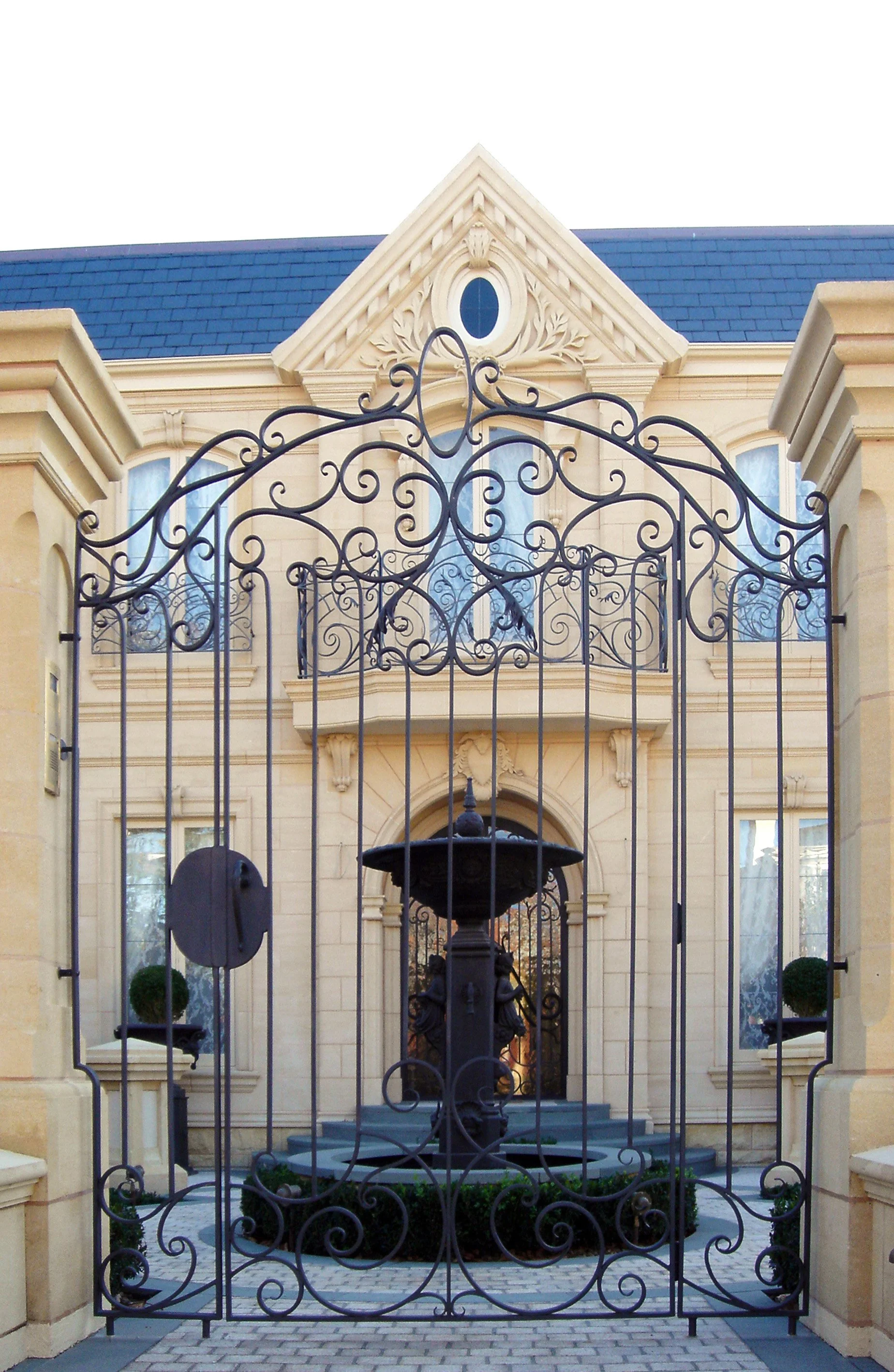 fence gate pedestrian columns front 00002 copy.jpg