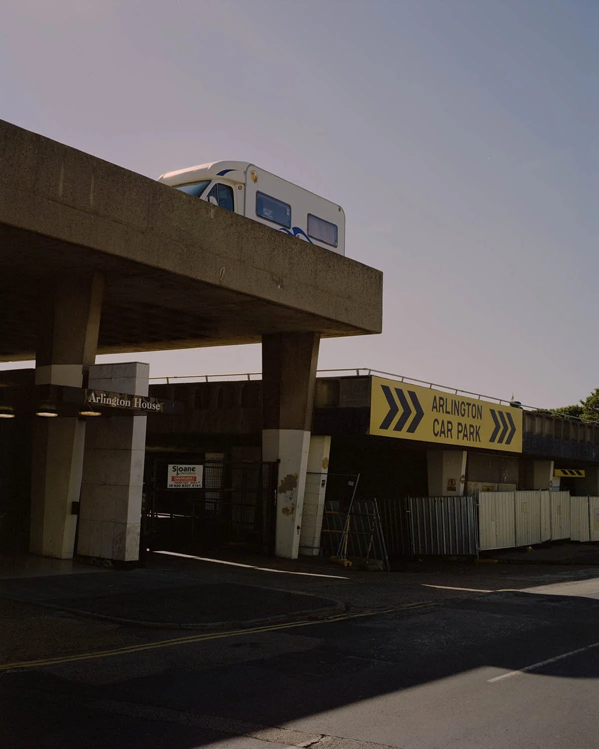 CAR_PARK_CARAVAN 001.jpg