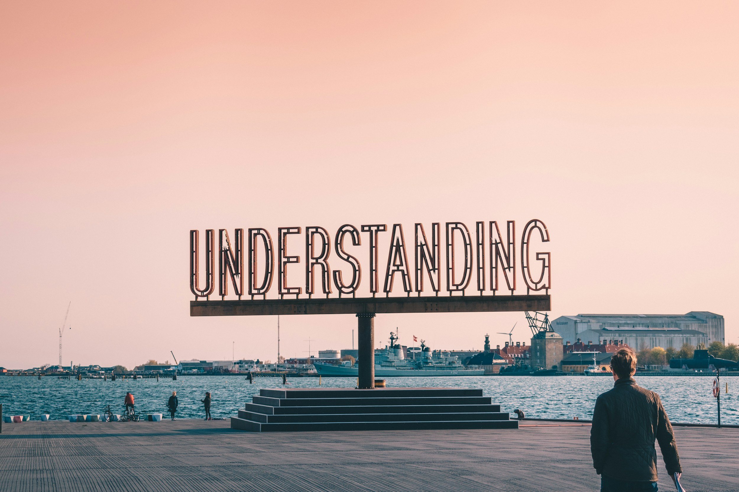 Sign with the word Understanding, representing neuroaffirming counselling at Lara Silkoff Psychology in Bentleigh East