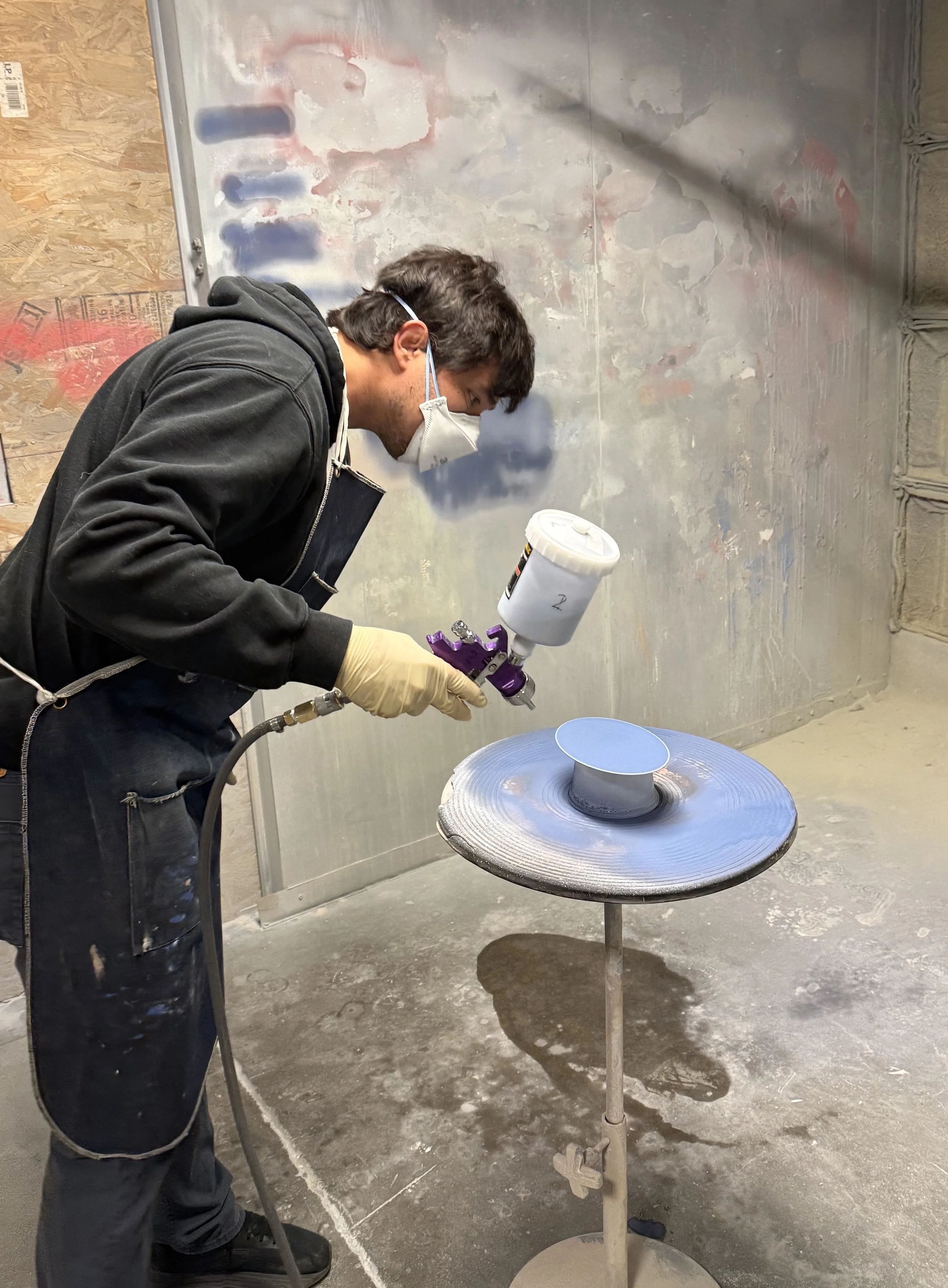 workinglarge_spraybooth-male.jpeg