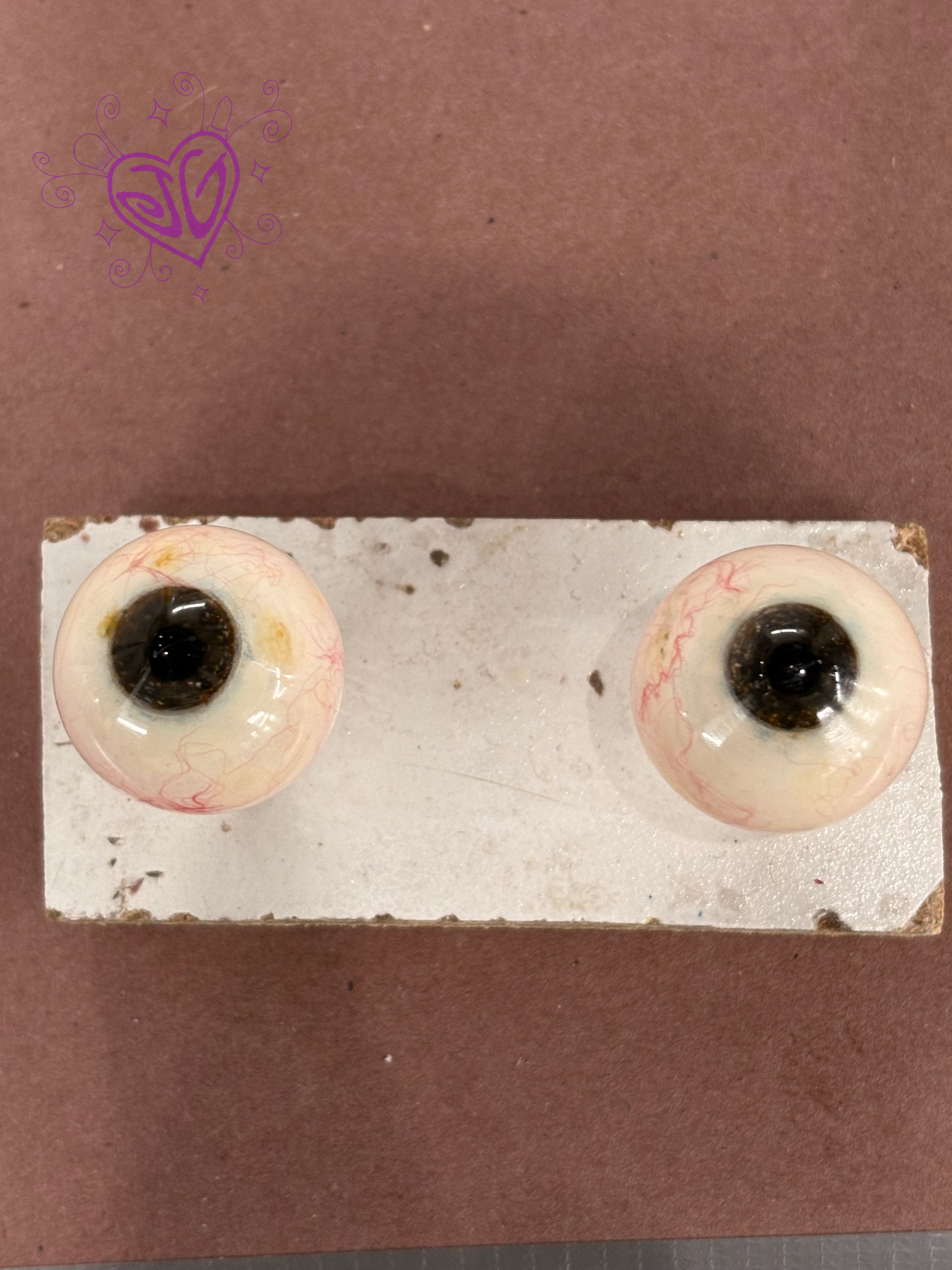 eyes lifecast.png