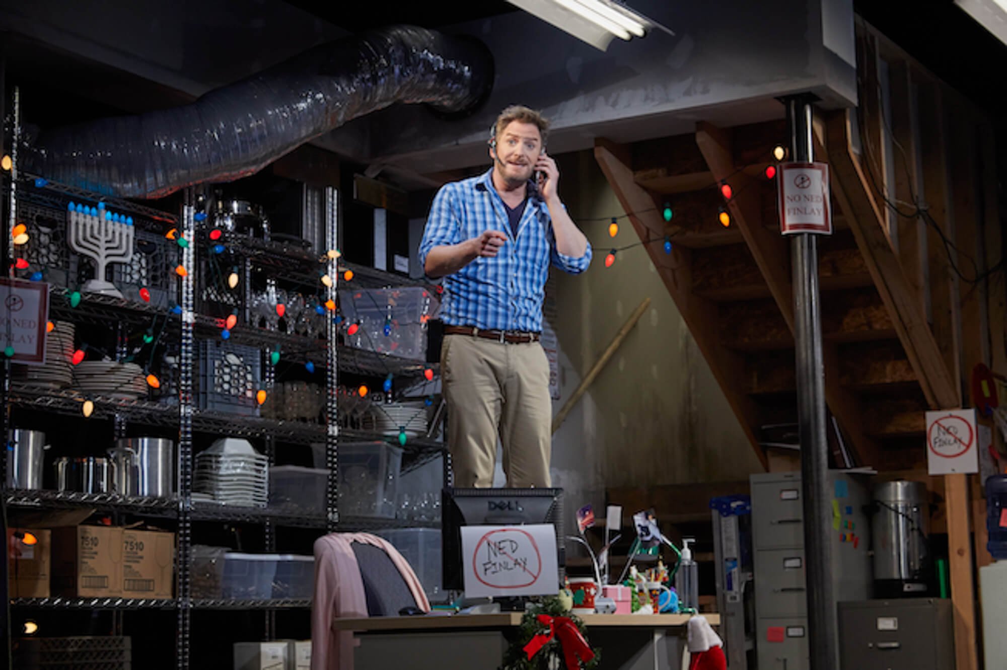 Fully Committed - TheaterWorks - Directed by Bill Fennelly -  0515.jpg