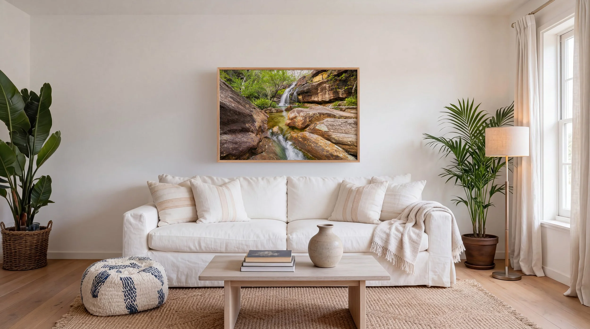 03 - Wide - Living room - Landcape.jpg