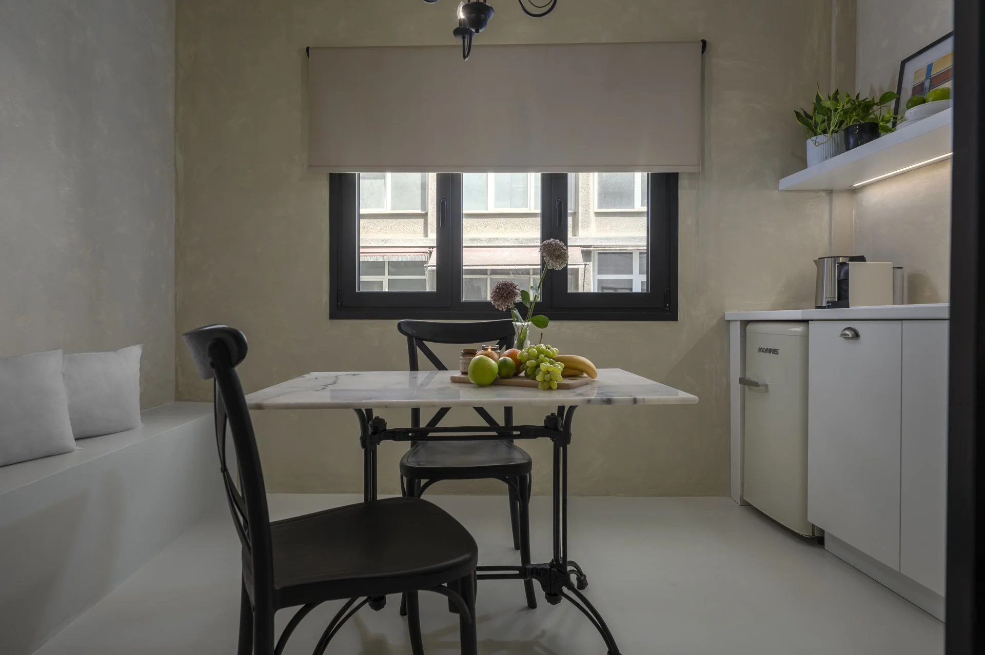 Binome Suites R08 View07.jpg