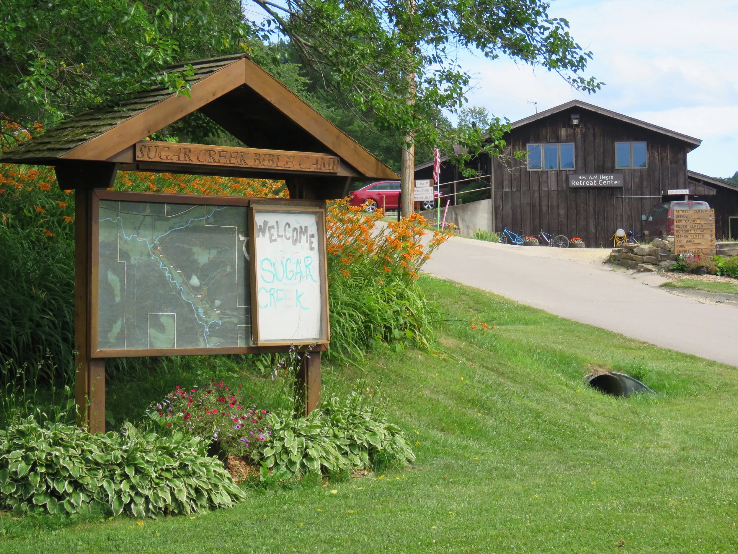 Welcome Kiosk Sign at RC.JPG