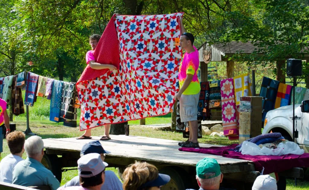 Annual Quilt Auction & 60th Celebration