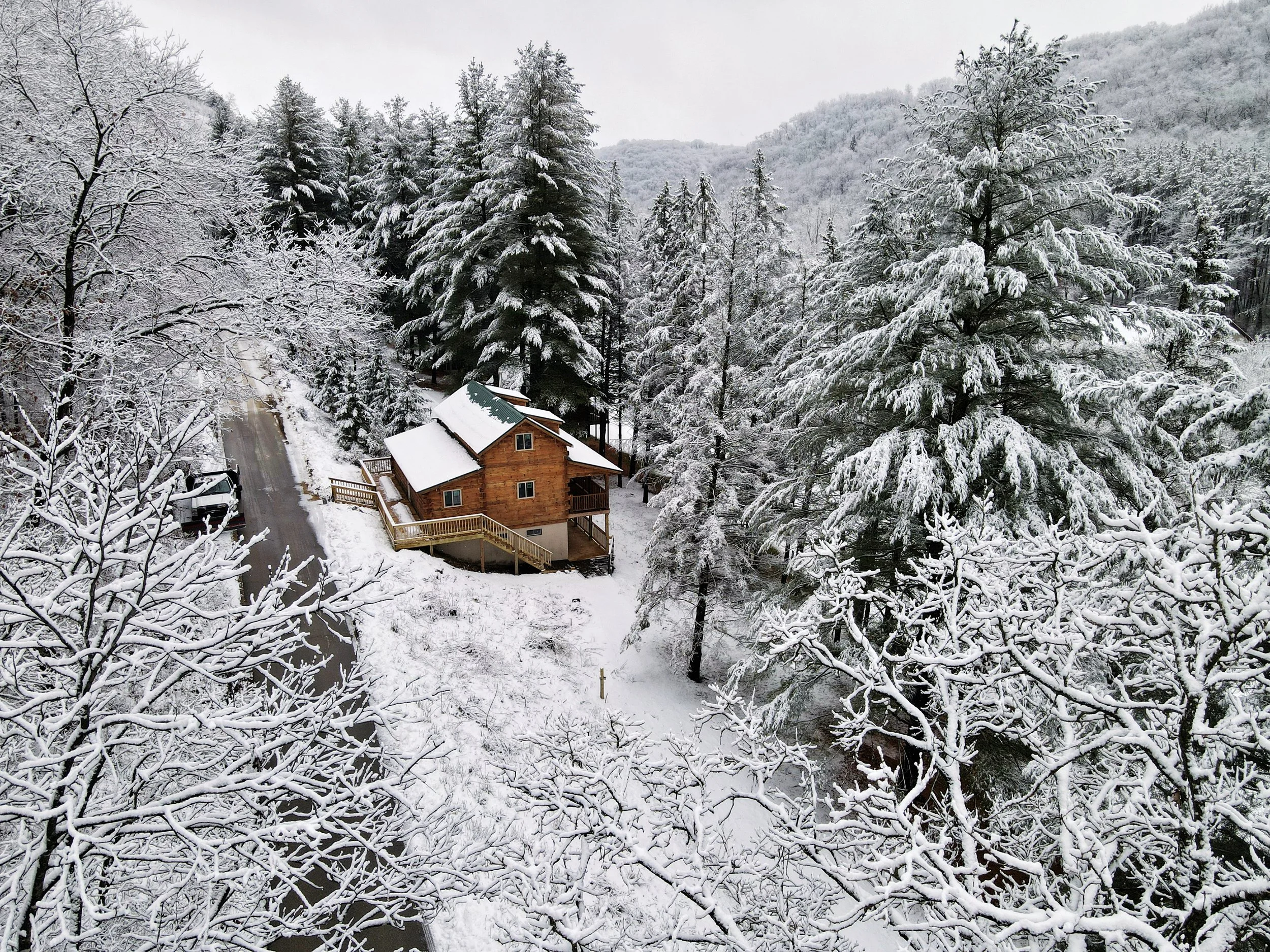 Log House winter1.jpg