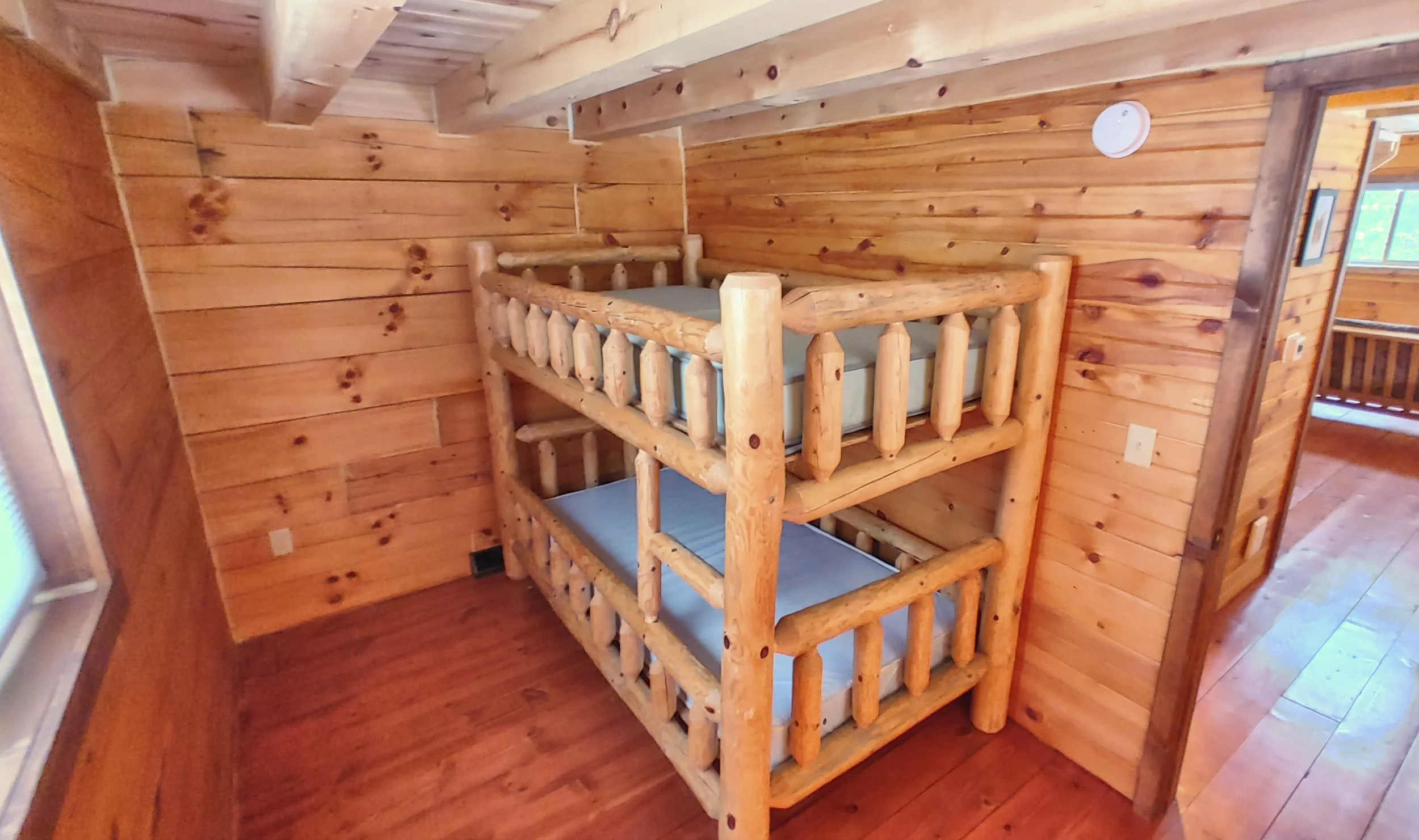 SP Log House 16 BR1.jpg