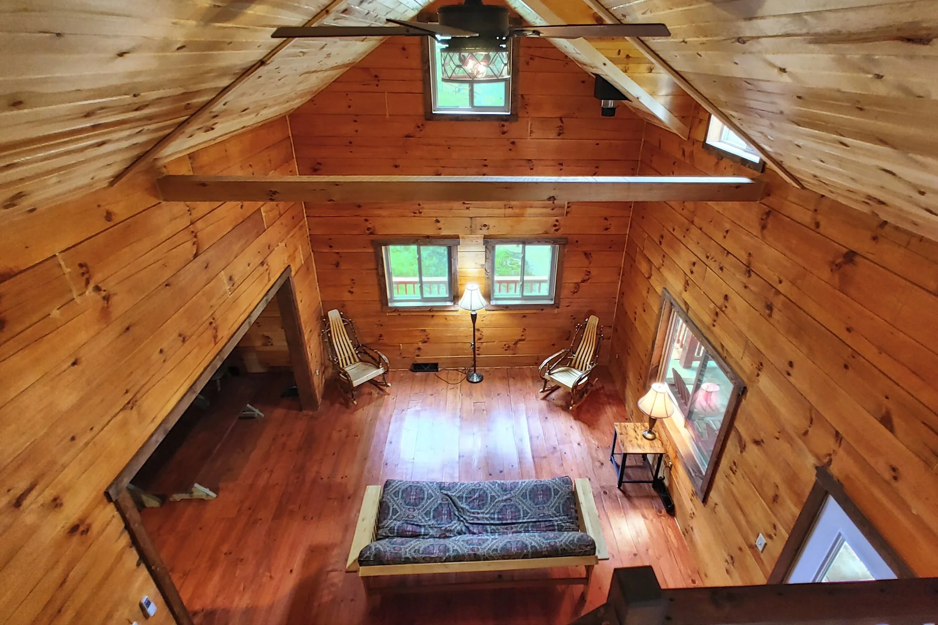St Paul Log House 02 int wide.jpg
