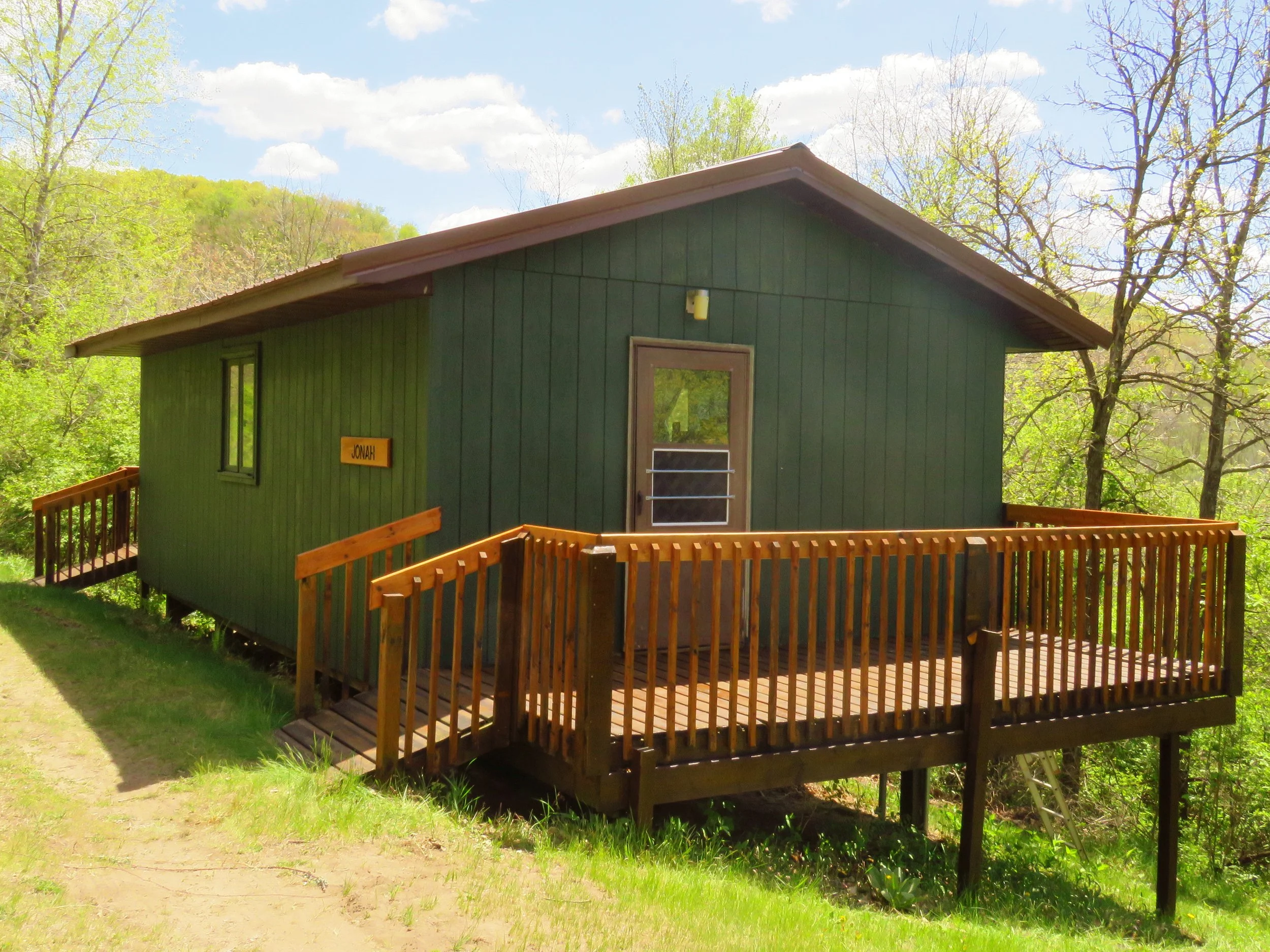 Seeker Cabin 2021A L.jpg