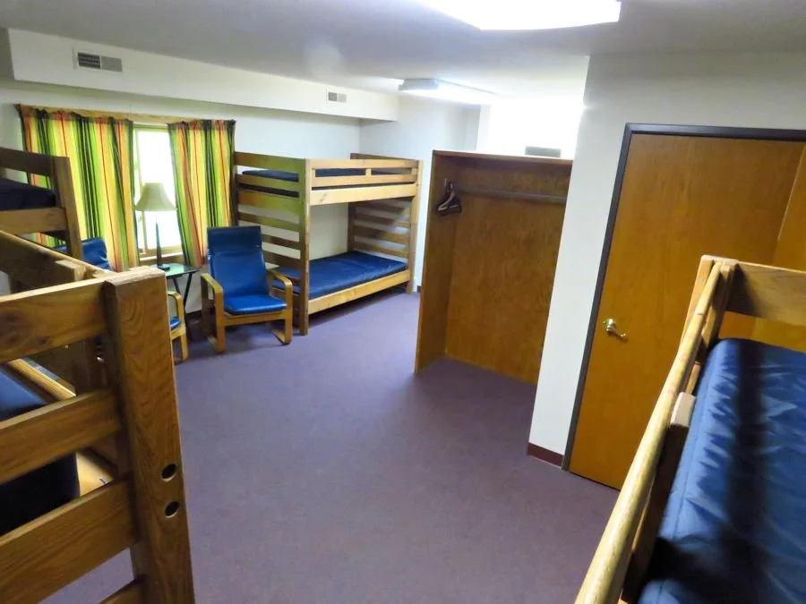 RC Bedroom 4s.jpg