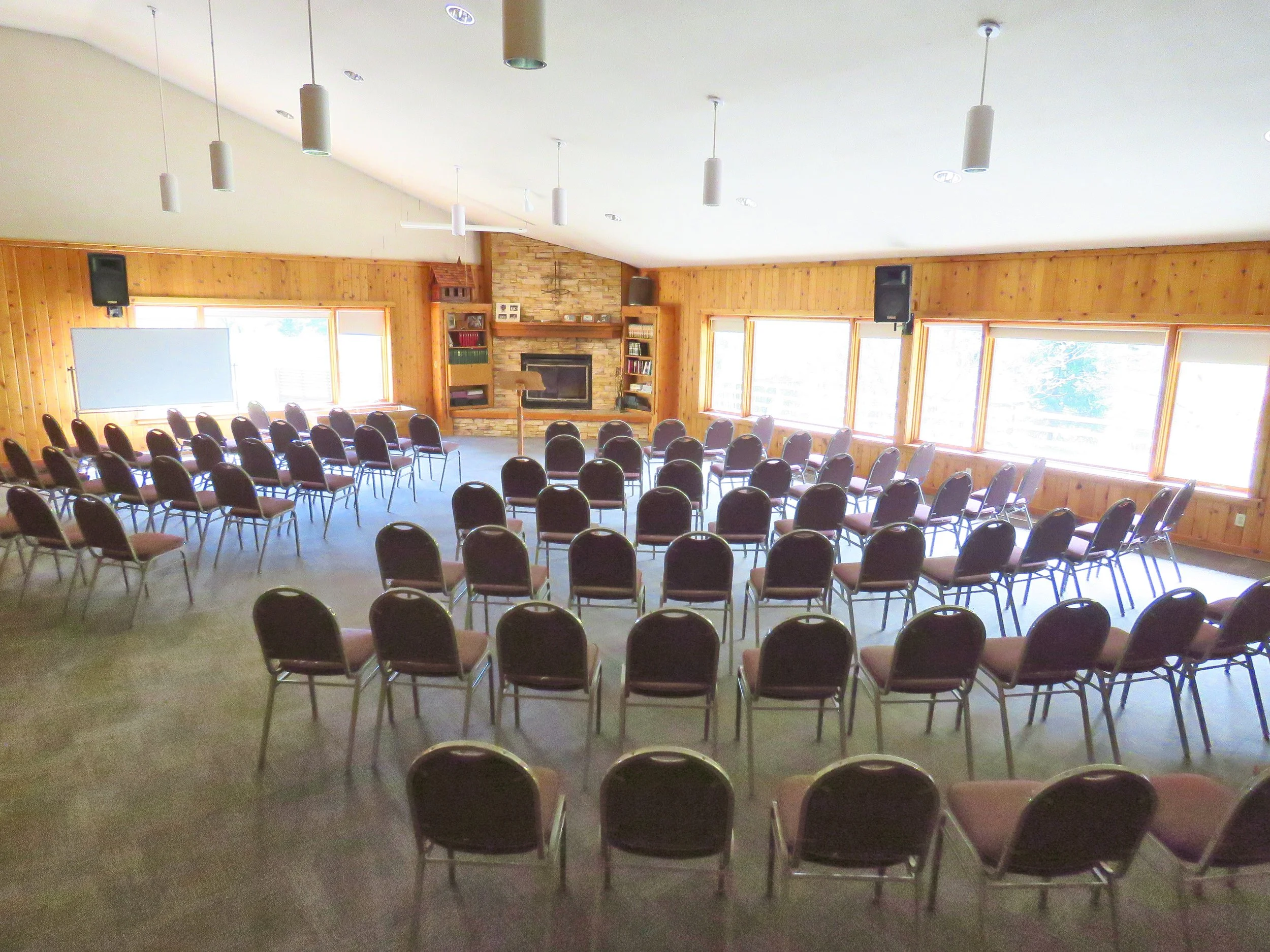 RC Shalom Room 02.jpg