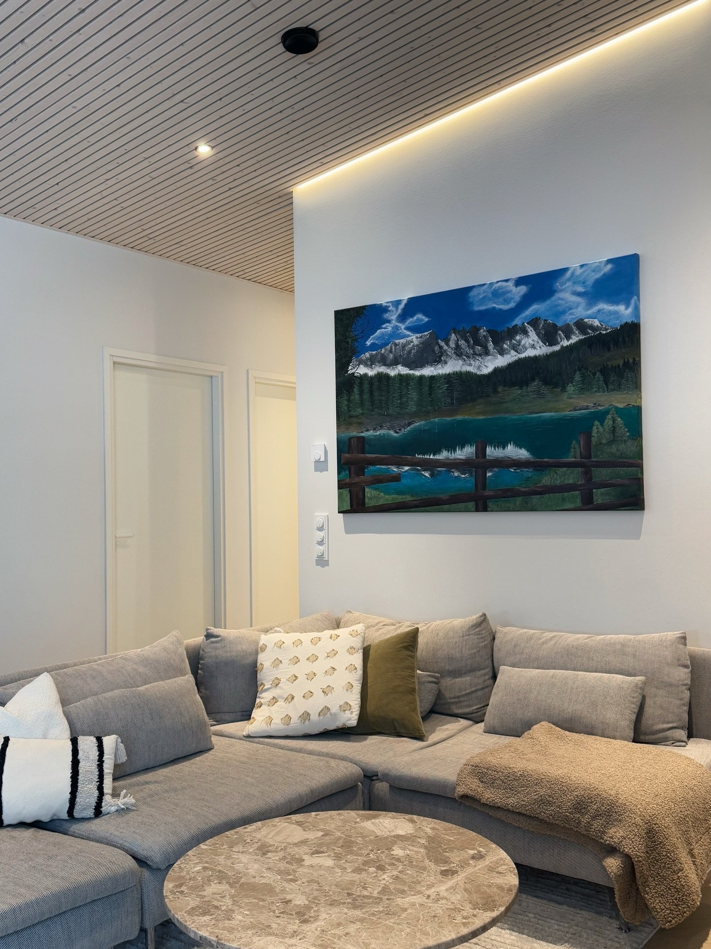 &rdquo;Lago di Carezza&rdquo; uudessa kodissaan✨

#maalaus #taide #painting #art