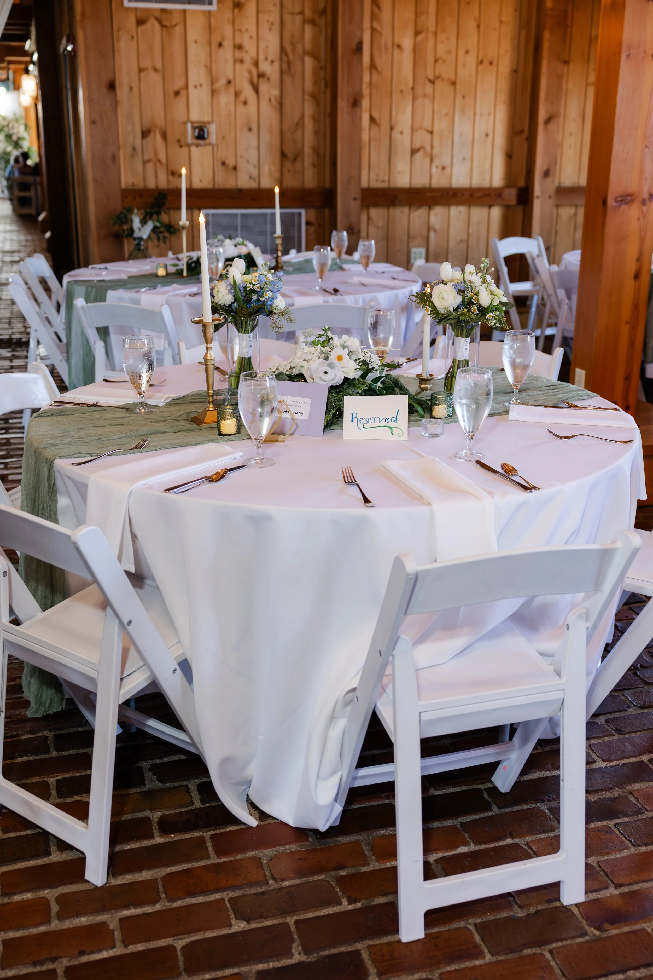 Married_MildaleFarm_032126_SmilesbyWhitney--338.jpg