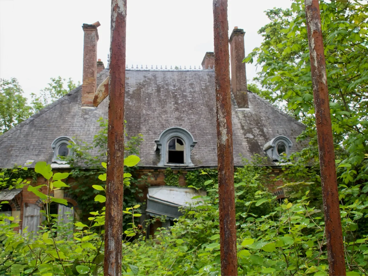 urbex-pierrefitte-sur-sauldre-2-1502.webp