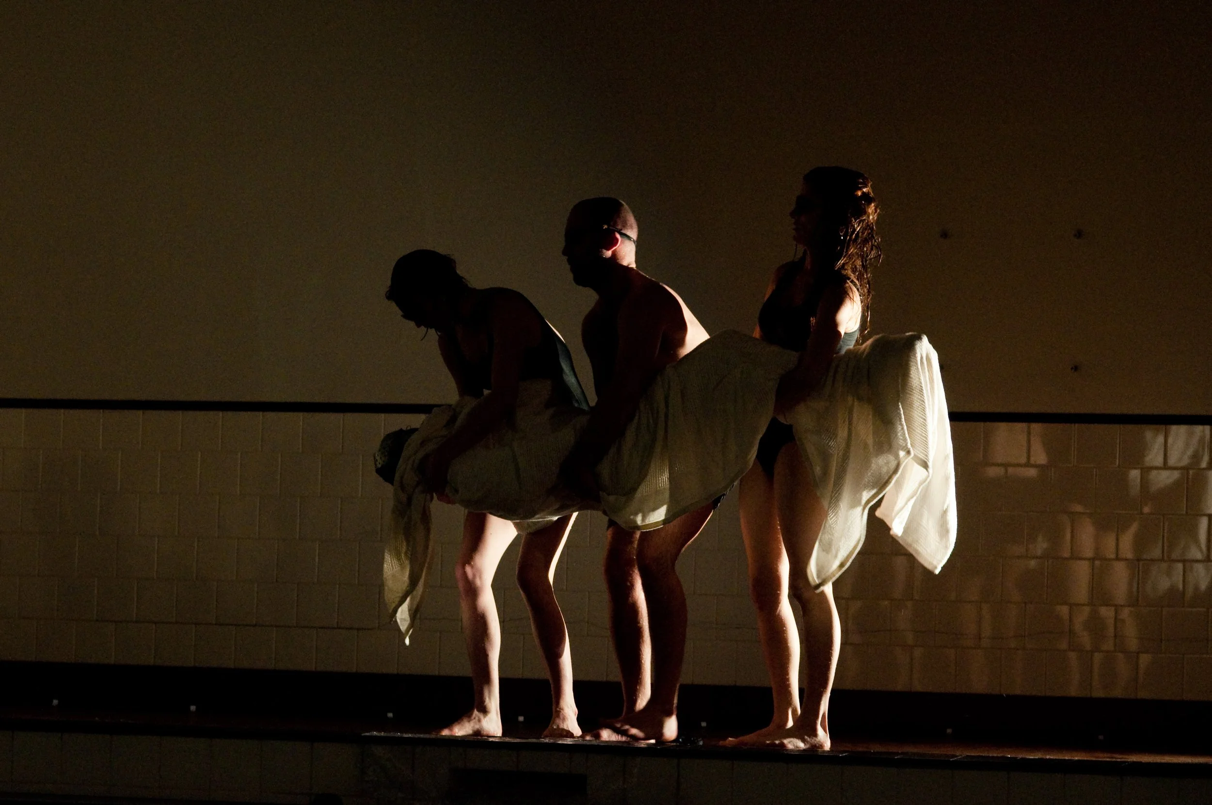 Waterproof.
live art, direction