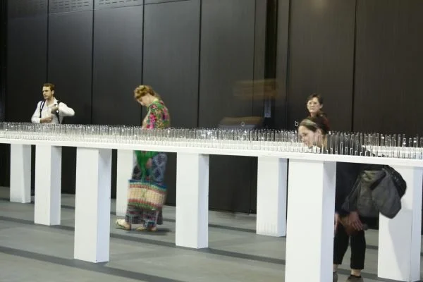 3 Days, 3 Minutes.
installation & durational performance